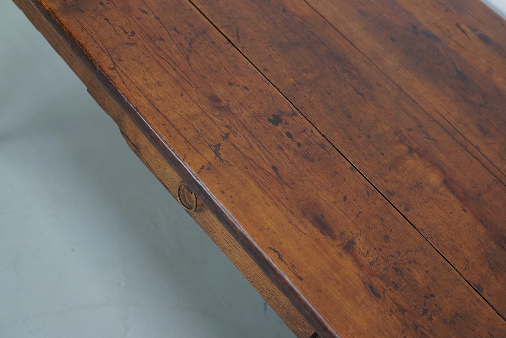 Antique 19th Century French Rustic Farmhouse Dining Table Oak & Fruitwood In Good Condition In Nijmegen, NL