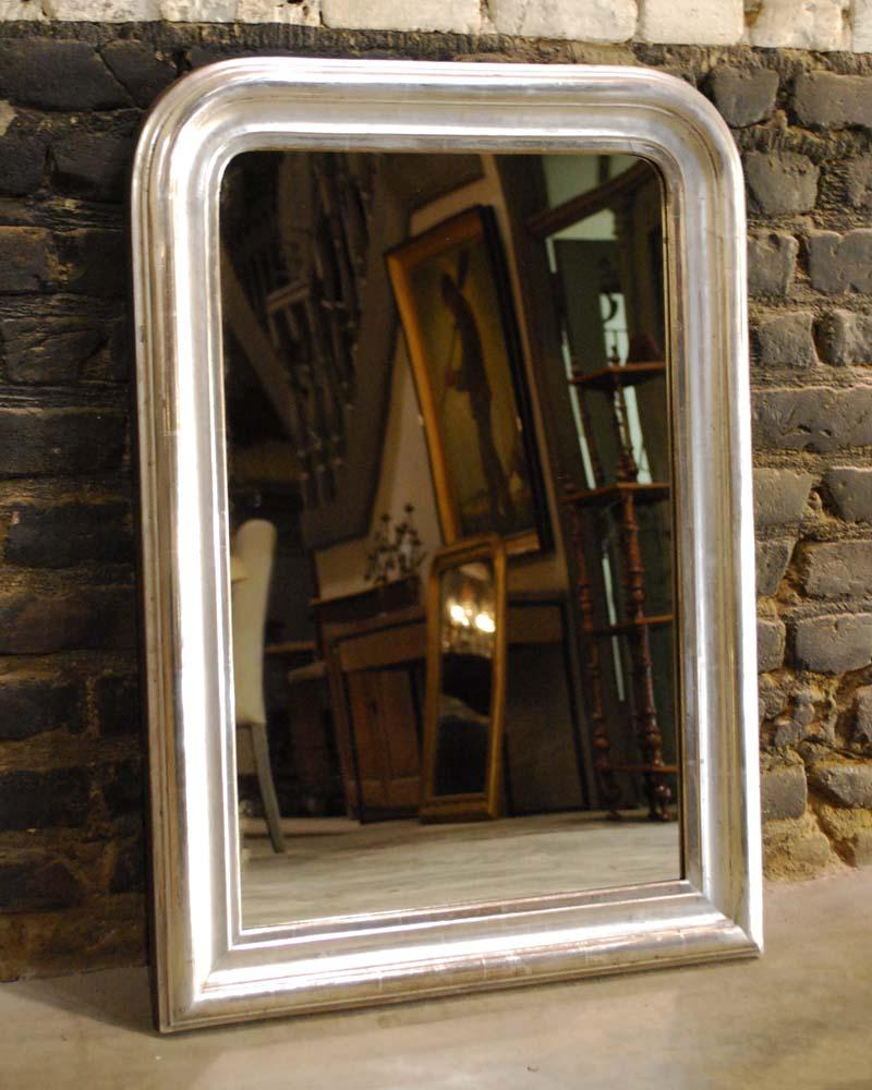 Antique 19th century French silver gilt Louis Philippe mirror  In Good Condition In Casteren, NL