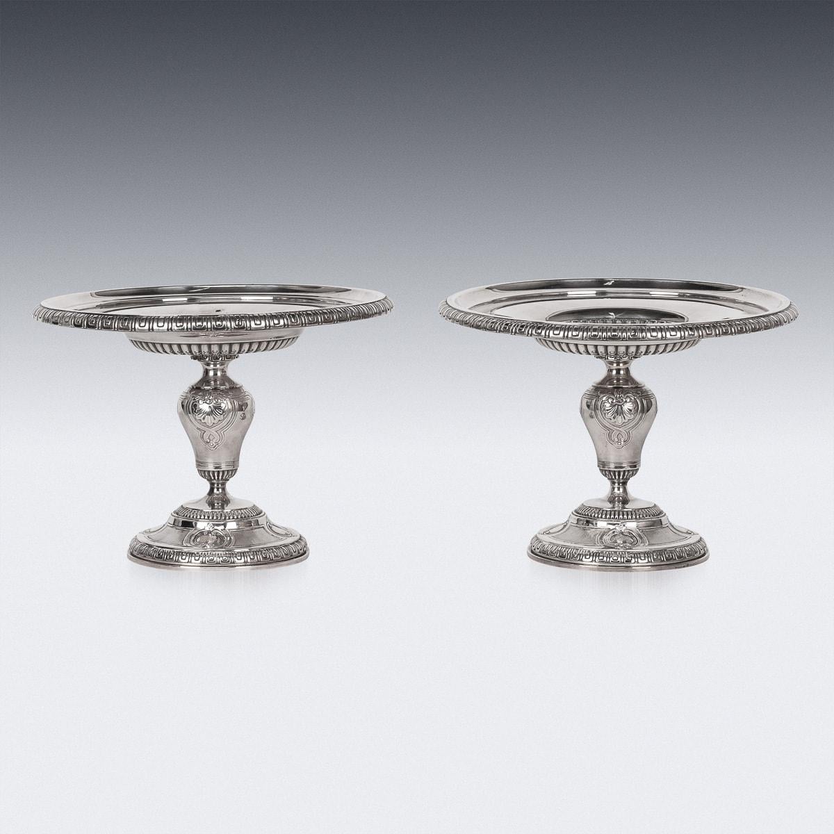Other Antique 19th Century French Solid Silver Pair Of Comports, Tetard Freres c.1890 For Sale