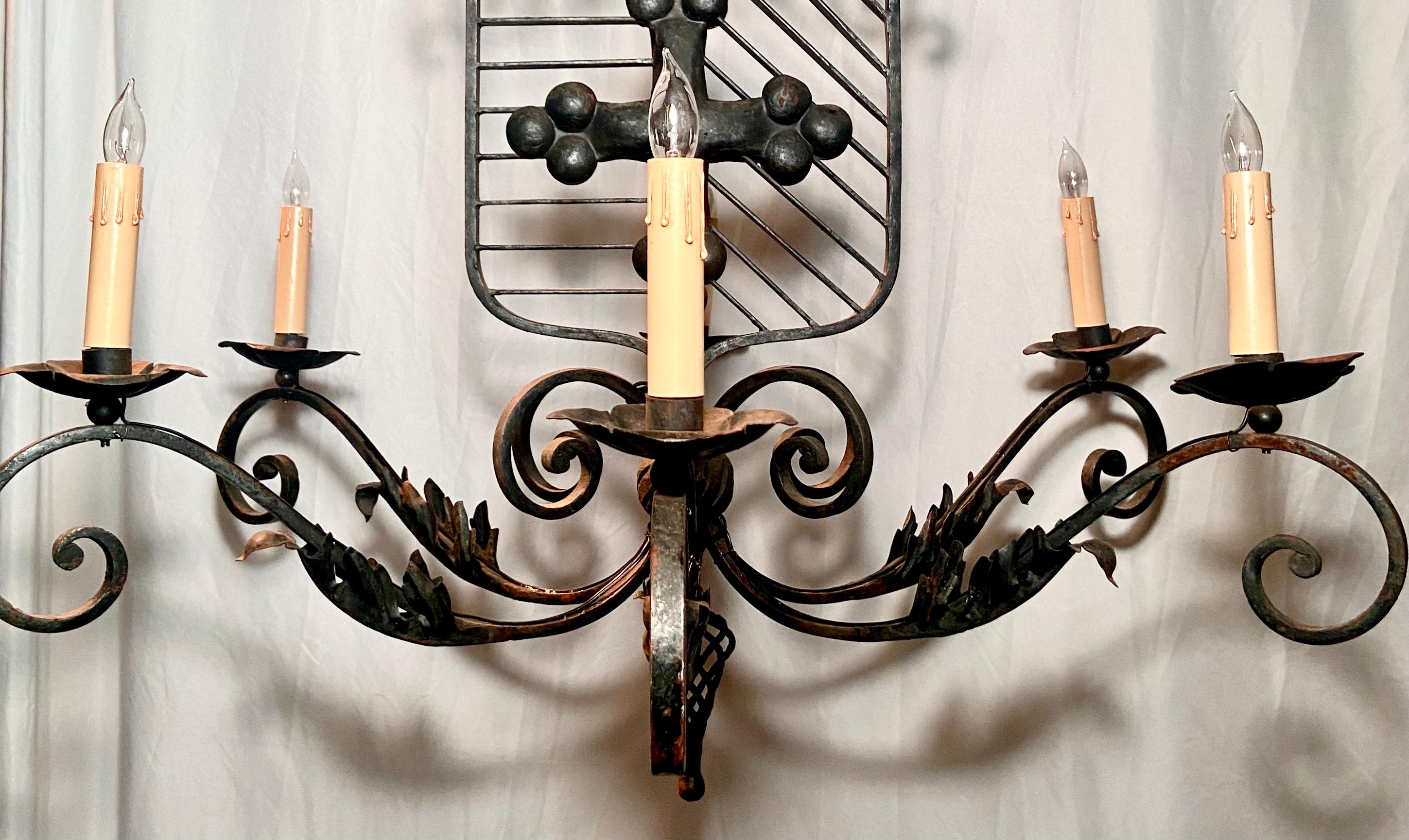 Antique 19th Century French Wrought Iron 6 Light Chandelier In Good Condition In New Orleans, LA