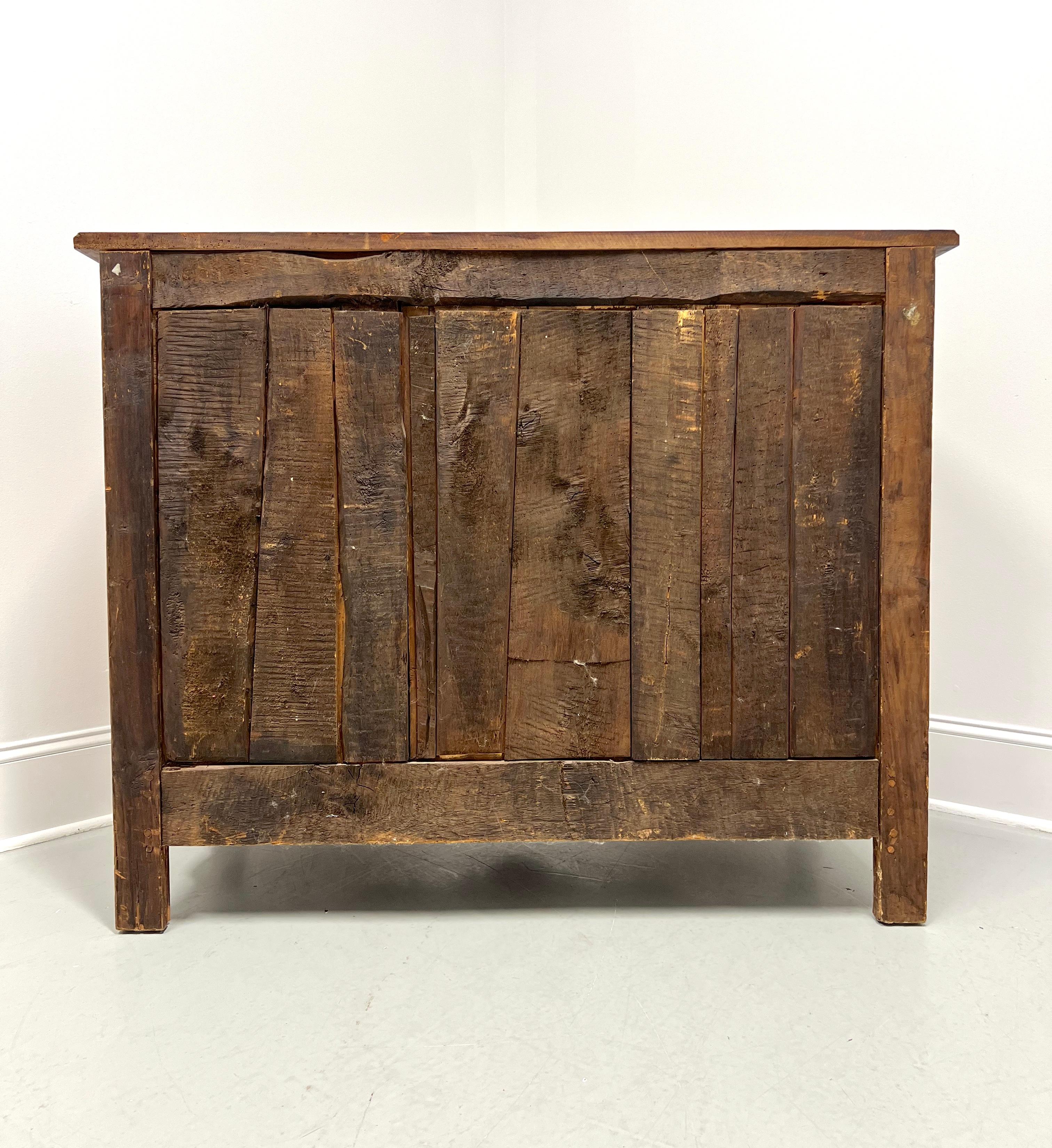 Antique 19th Century Fruitwood French Louis XV Buffet For Sale 1