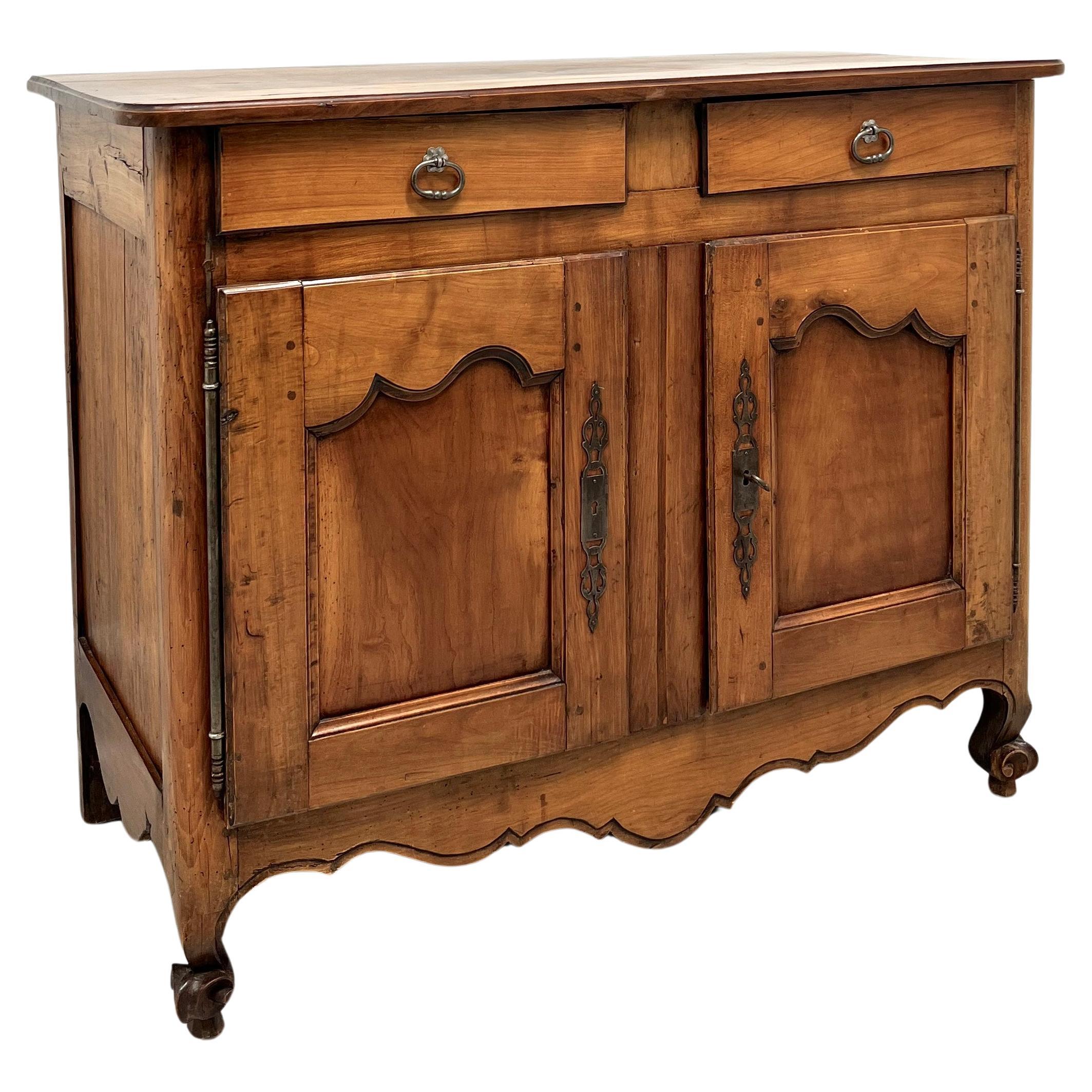 Buffet Louis XV français ancien du 19ème siècle en bois fruitier