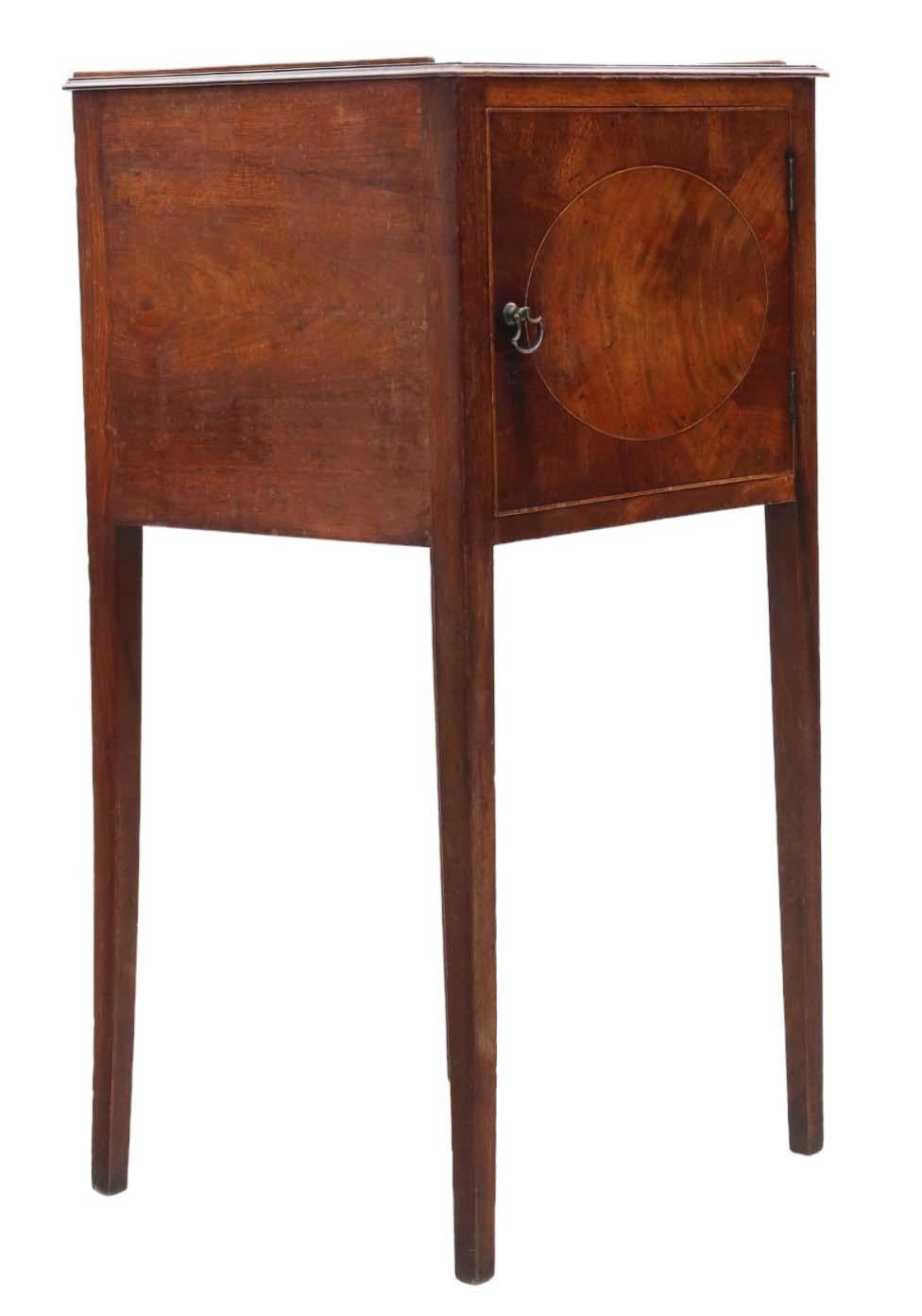 Antique 19th Century Georgian mahogany washstand bedside table nightstand For Sale 2