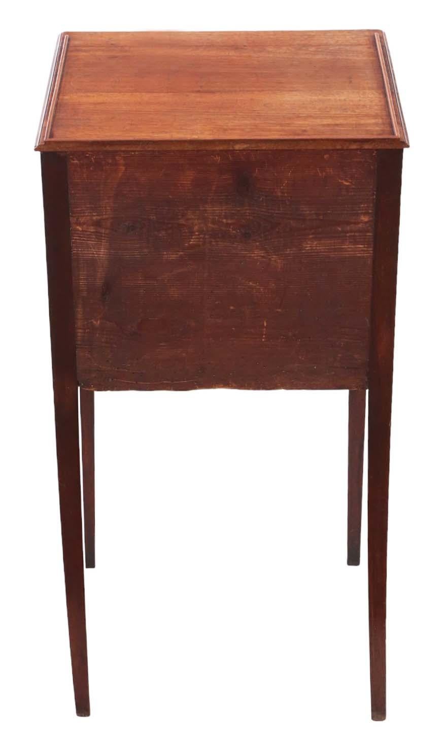 Antique 19th Century Georgian mahogany washstand bedside table nightstand For Sale 3