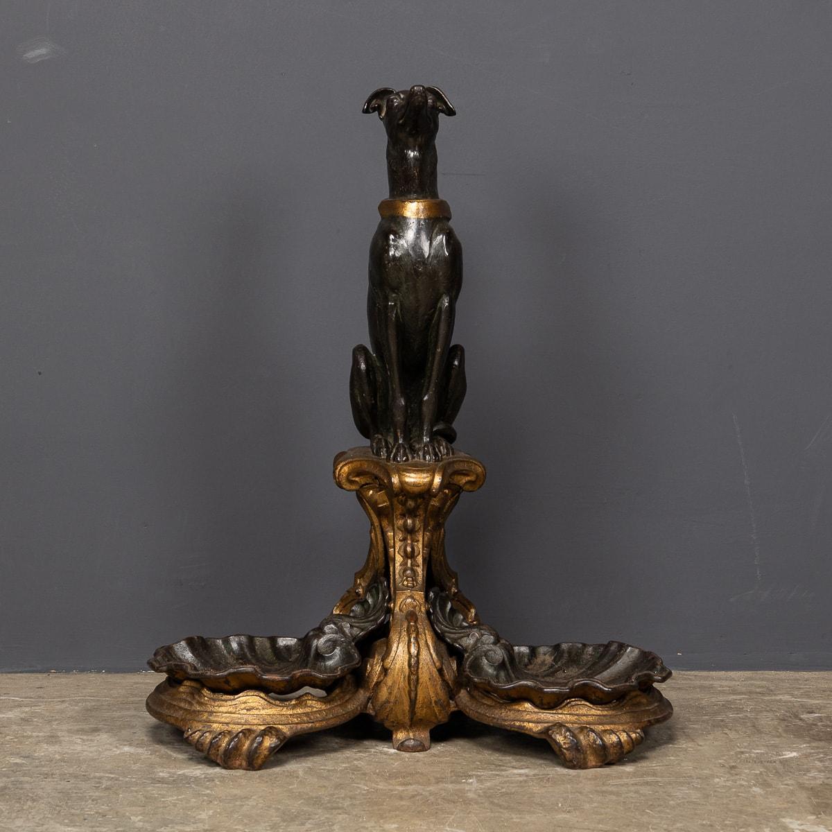 Autre A.I.C C Ancienne canne à chien en bronze peint de style géorgien du 19e siècle, c.1830 en vente