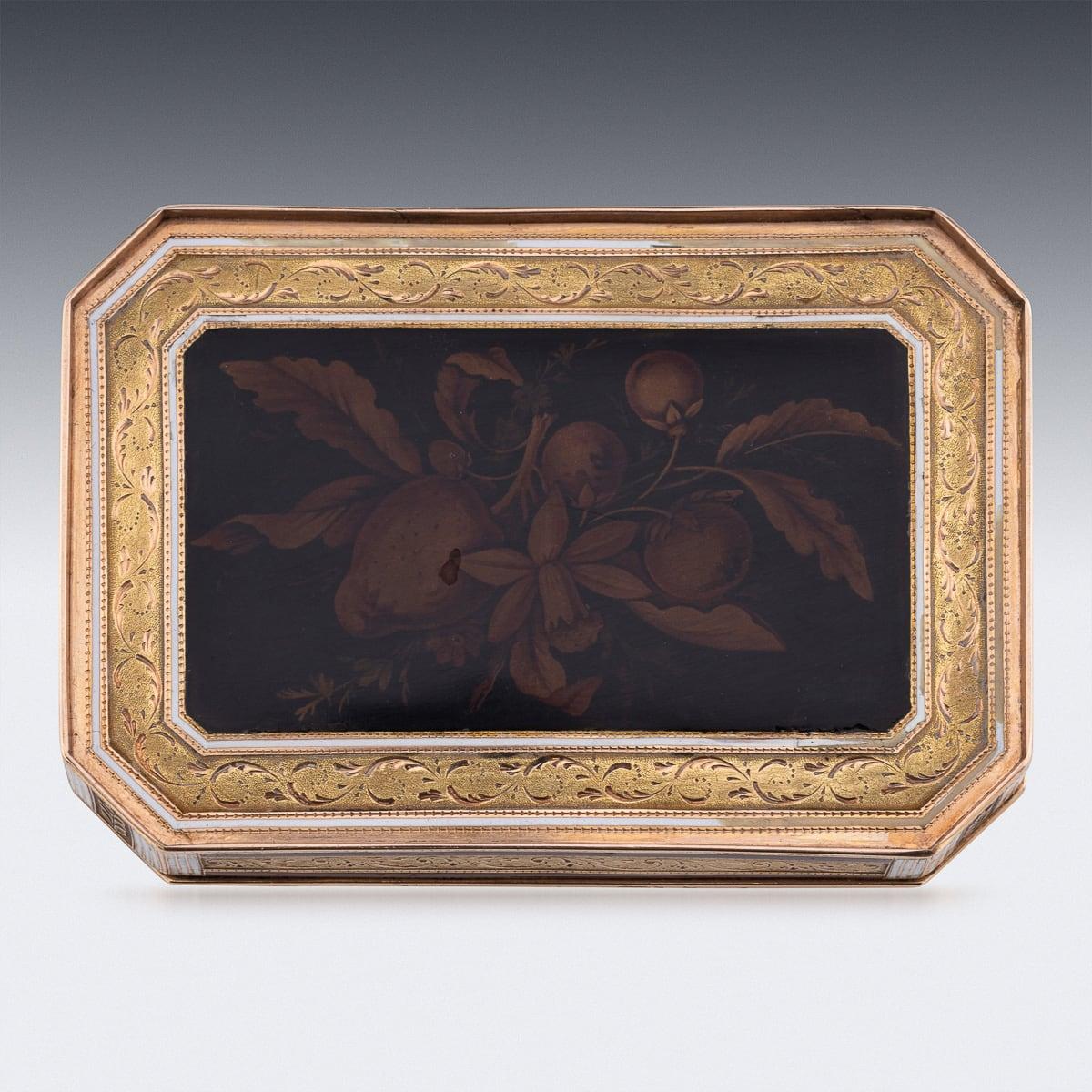 Antique 19th Century German 18K Gold & Enamel Snuff Box, Hanau c.1800 In Good Condition In Royal Tunbridge Wells, Kent