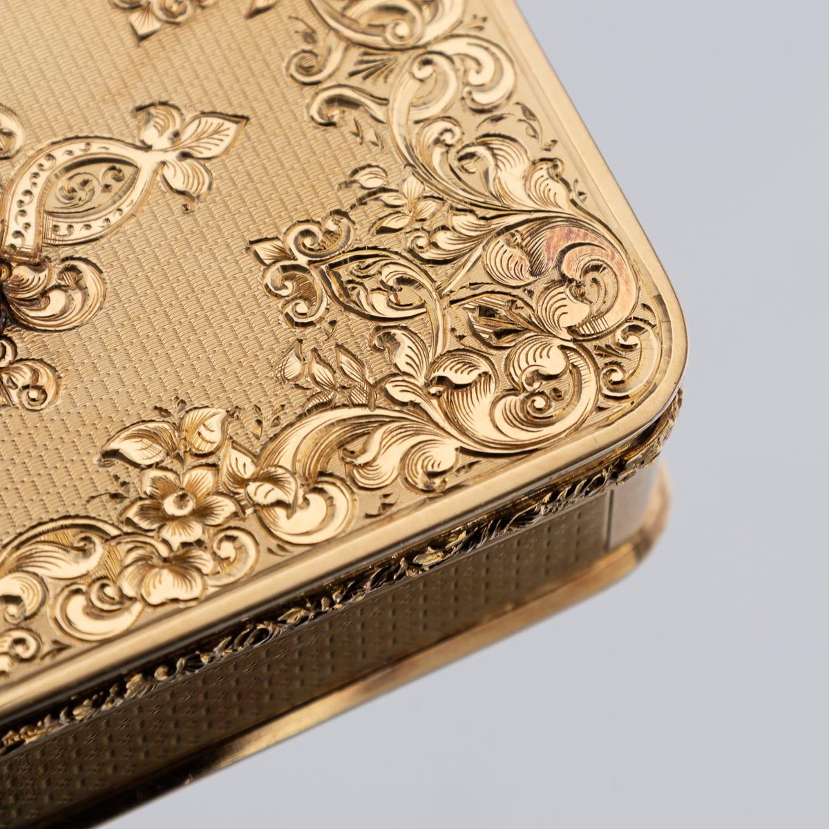 Antique 19th Century German 18K Solid Gold & Diamond Snuff Box, Hanau c.1840 For Sale 9