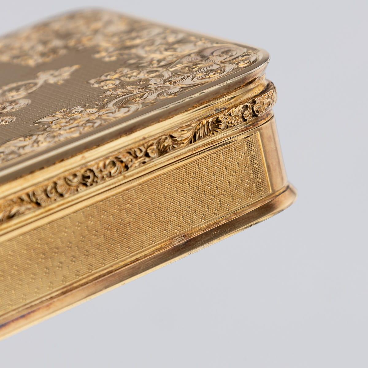 Antique 19th Century German 18K Solid Gold & Diamond Snuff Box, Hanau c.1840 For Sale 11