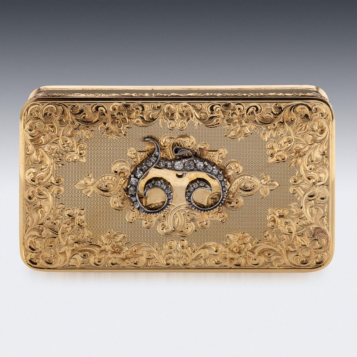 Antique 19th Century German 18K Solid Gold & Diamond Snuff Box, Hanau c.1840 For Sale 4