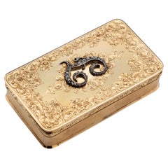 Antique 19th Century German 18K Solid Gold & Diamond Snuff Box, Hanau c.1840