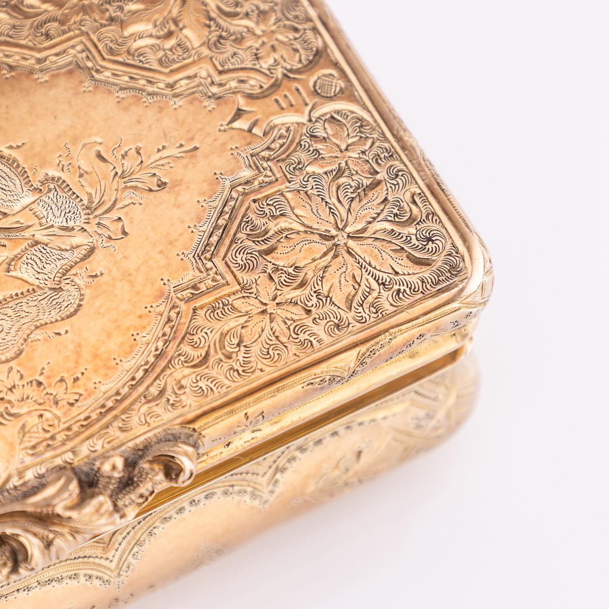 Tabatière allemande ancienne du 19ème siècle en or massif 18 carats, Hanau vers 1860 en vente 6