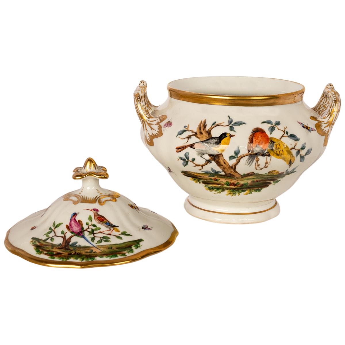 Antik 19. Jahrhundert Deutsch KPM Porcelain Deckelschüssel Terrine Vögel Schmetterlinge im Angebot 2