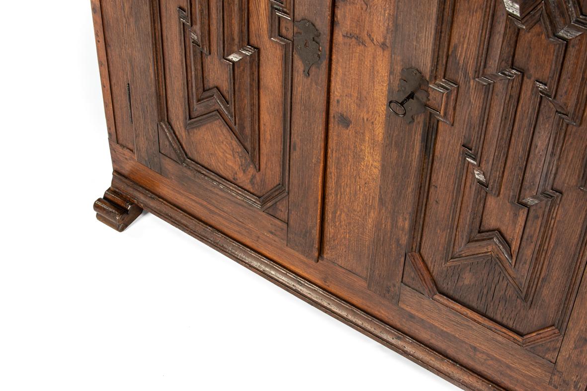Antique 19th century german solid oak warm brown two-door cupboard or cabinet For Sale 1