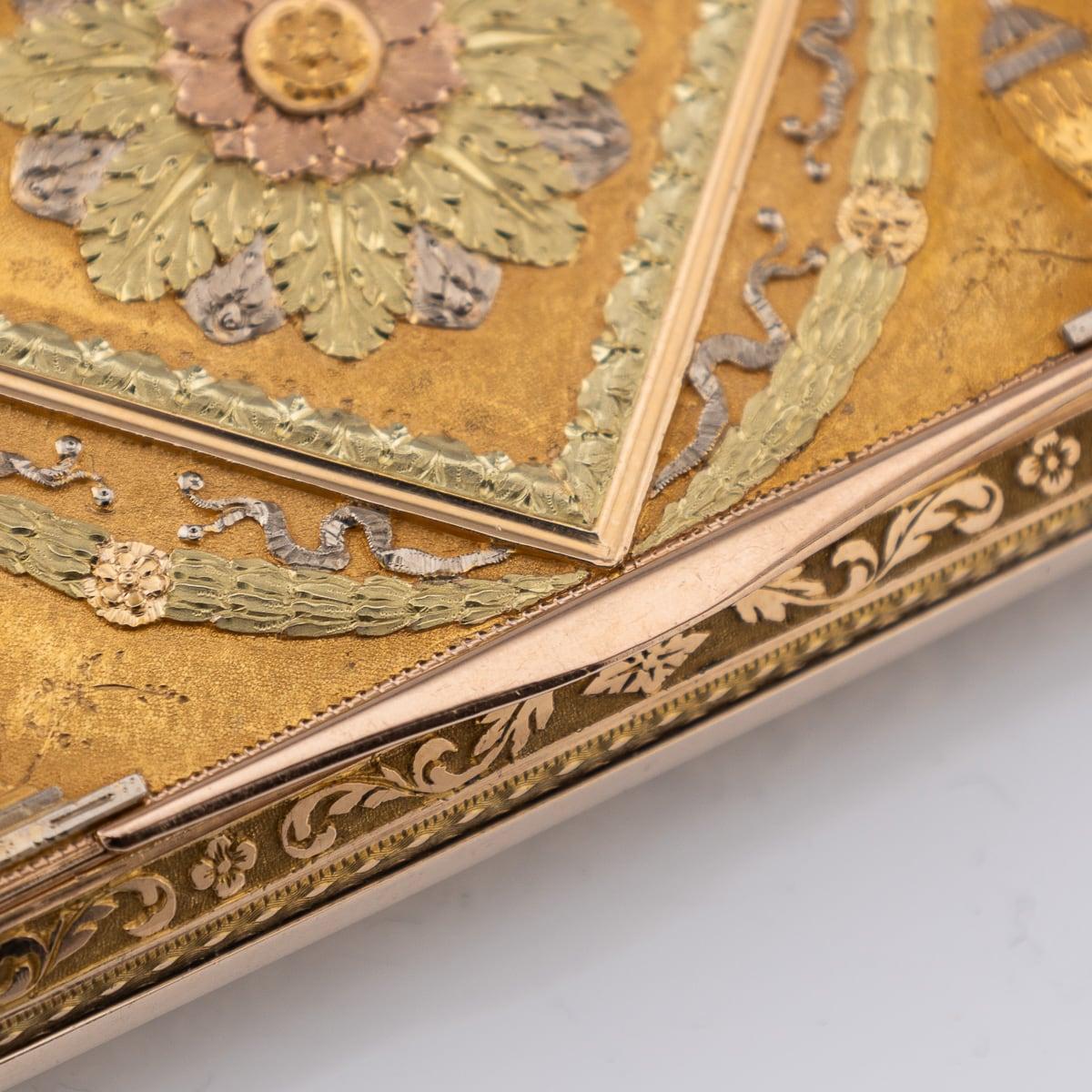 Tabatière allemande ancienne du 19ème siècle en or 18 carats à trois couleurs, Hanau vers1820 en vente 3