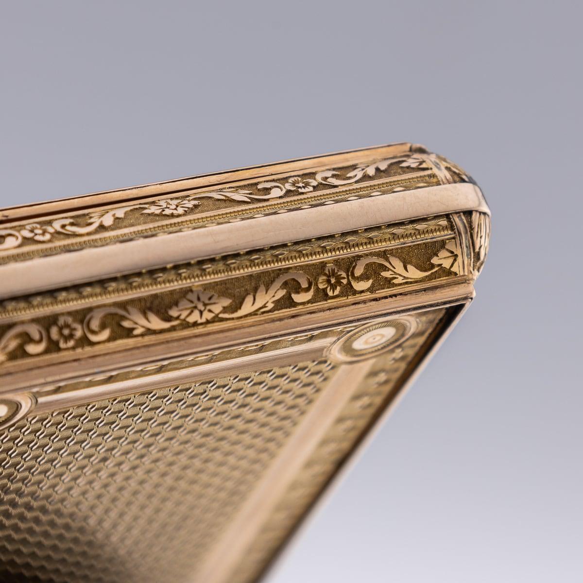 Tabatière allemande ancienne du 19ème siècle en or 18 carats à trois couleurs, Hanau vers1820 en vente 12