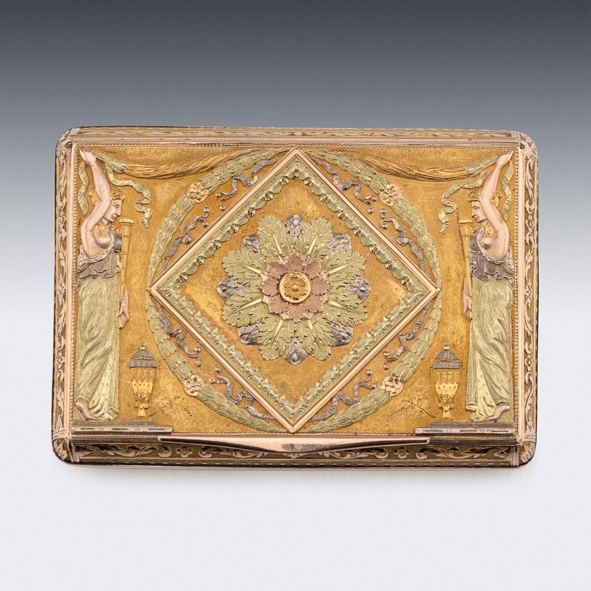 Autre Tabatière allemande ancienne du 19ème siècle en or 18 carats à trois couleurs, Hanau vers1820 en vente
