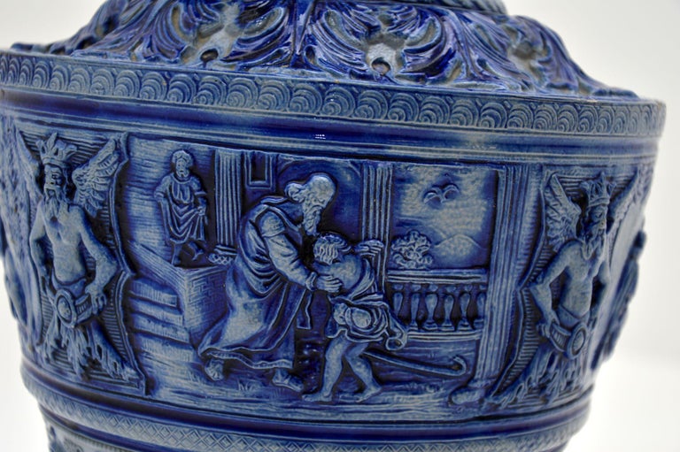 Antique 19th Century German Westerwald Stoneware Ewer For Sale at 1stDibs