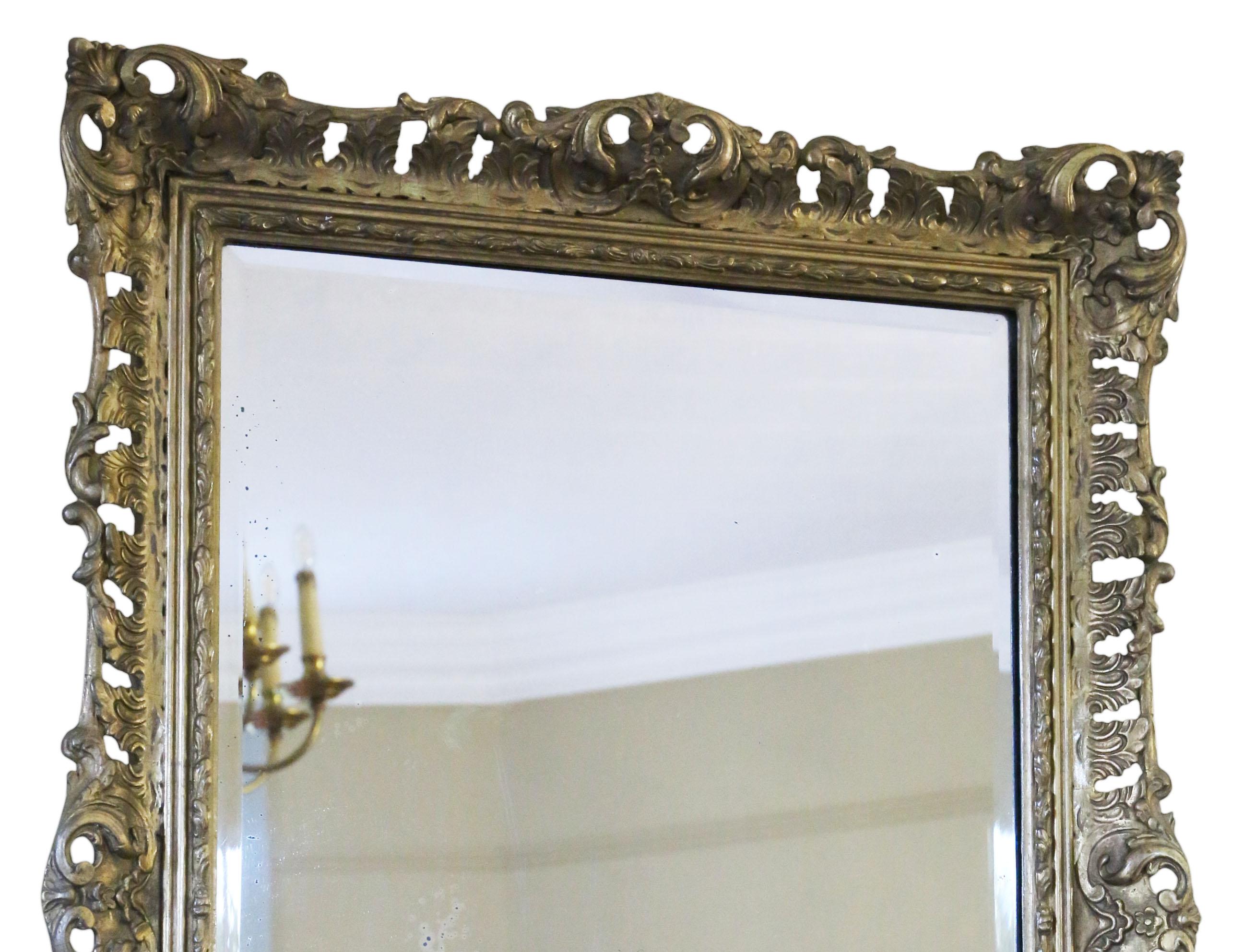 Vetro Antique Mirror da parete dorato del XIX secolo - Qualità pregiata in vendita