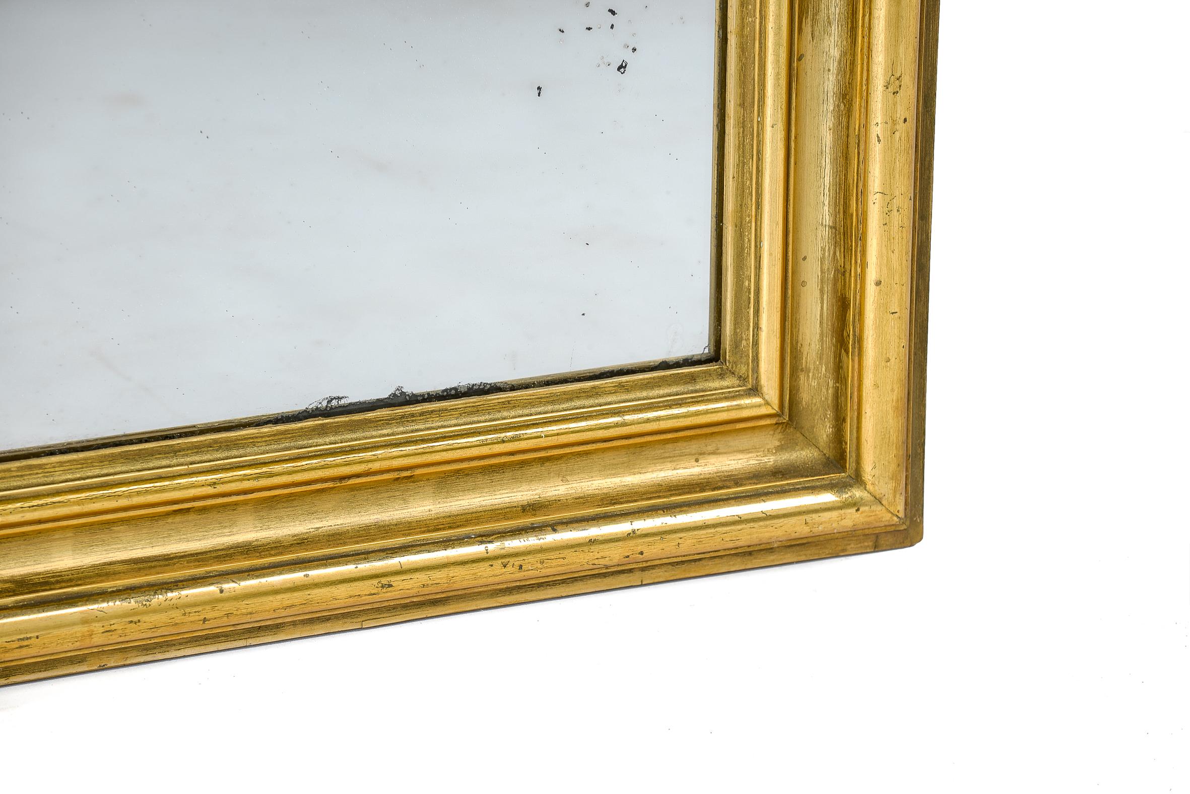 Antique 19th Century Gold Louis Philippe Mirror with an Ornate Crest In Good Condition In Casteren, NL