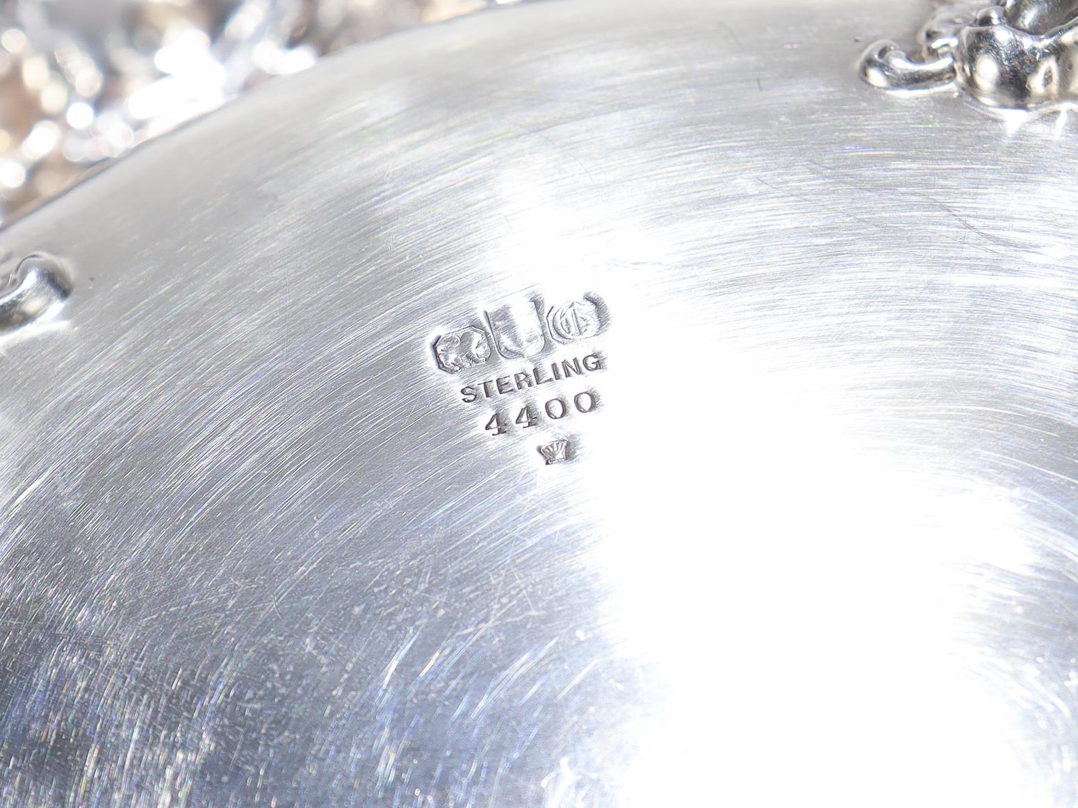 Antica Fruttiera con piede in argento sterling Gorham del XIX secolo, martellata a mano in vendita 7
