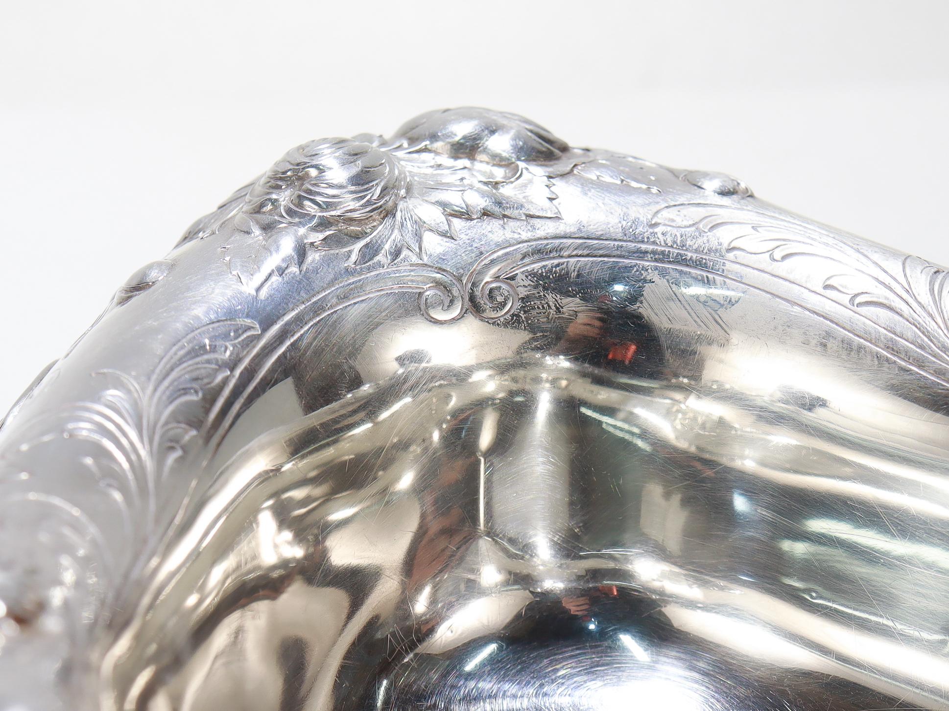 Antica Fruttiera con piede in argento sterling Gorham del XIX secolo, martellata a mano in vendita 9