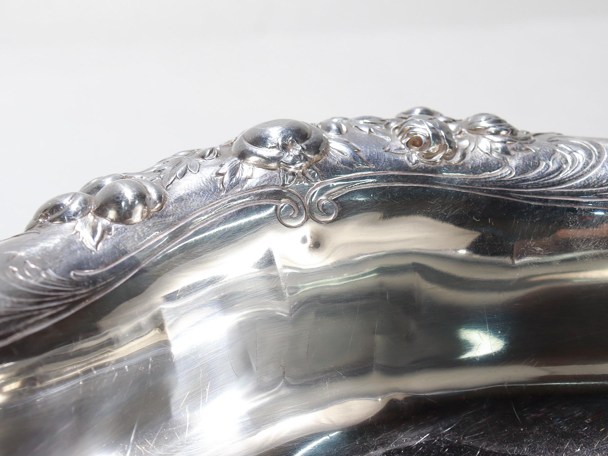 Antica Fruttiera con piede in argento sterling Gorham del XIX secolo, martellata a mano in vendita 10