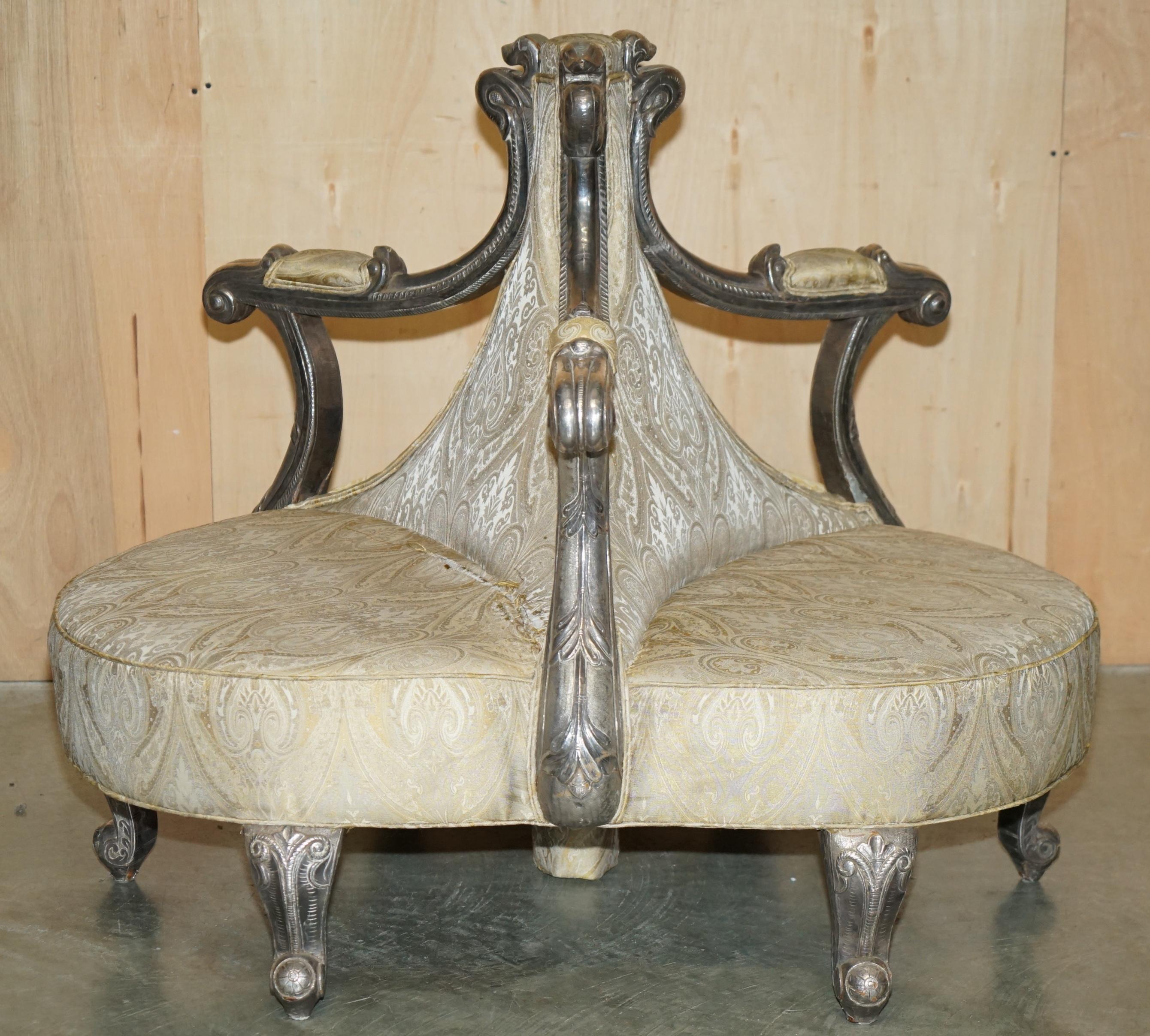 ANTIQUE 19TH CENTURY HAND CARVED SiLVER METAL WRAP TETE A TETE CONVERSATION SOFA For Sale 7