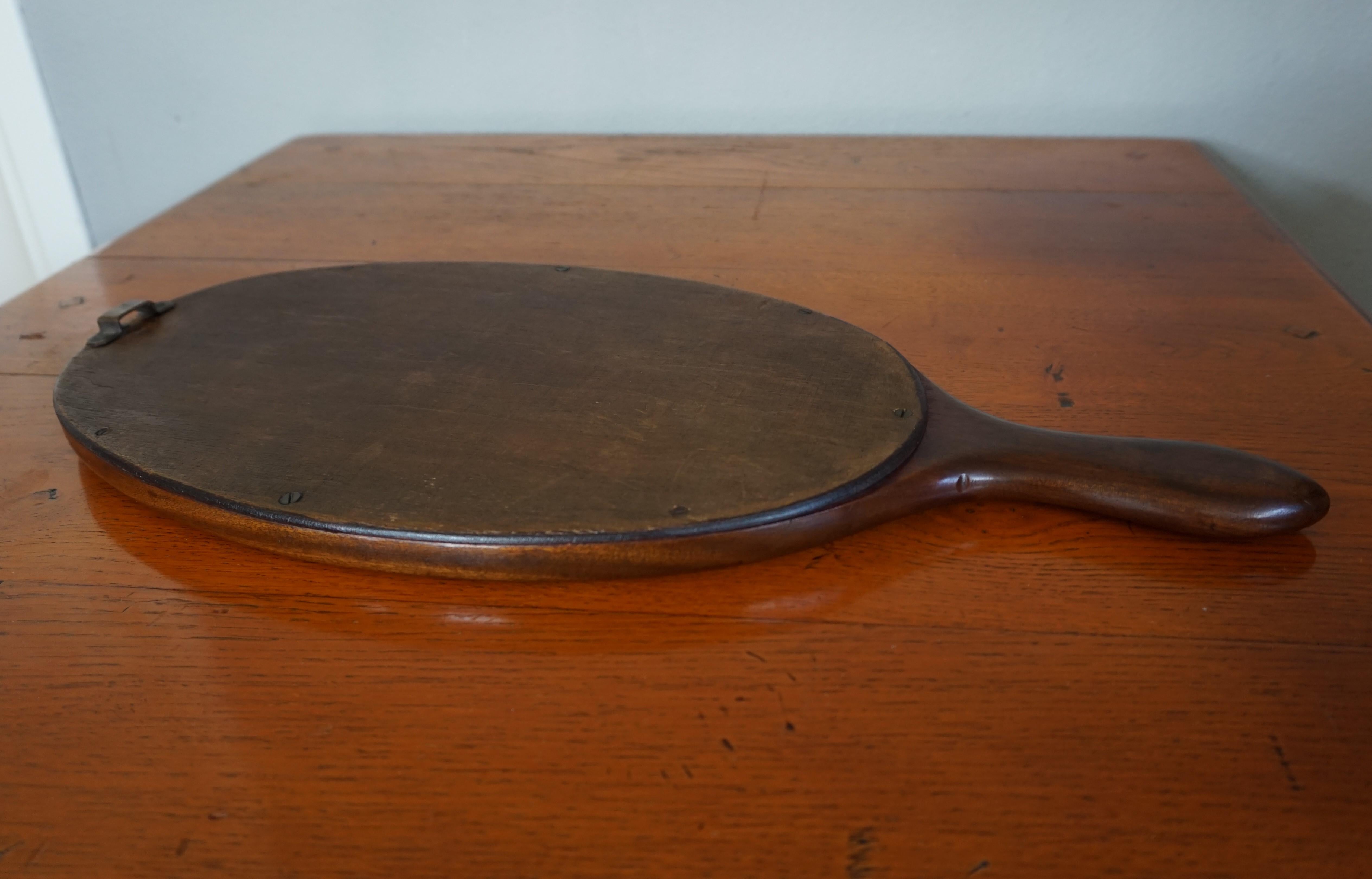 Biseauté Miroir de coiffeuse ou de vanité ancien du 19ème siècle en bois de noyer et verre biseauté, fabriqué à la main en vente