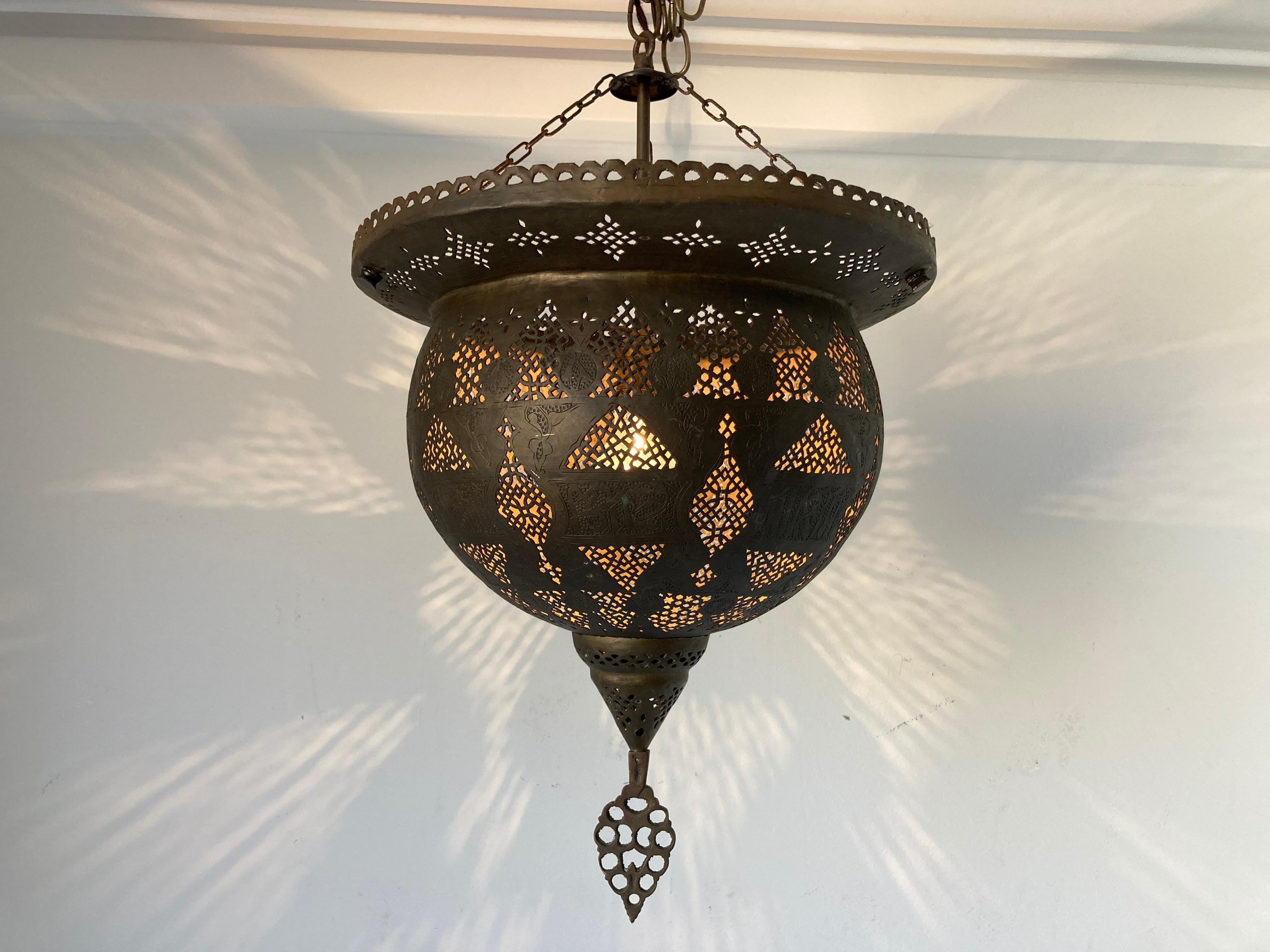 chandelier turkey