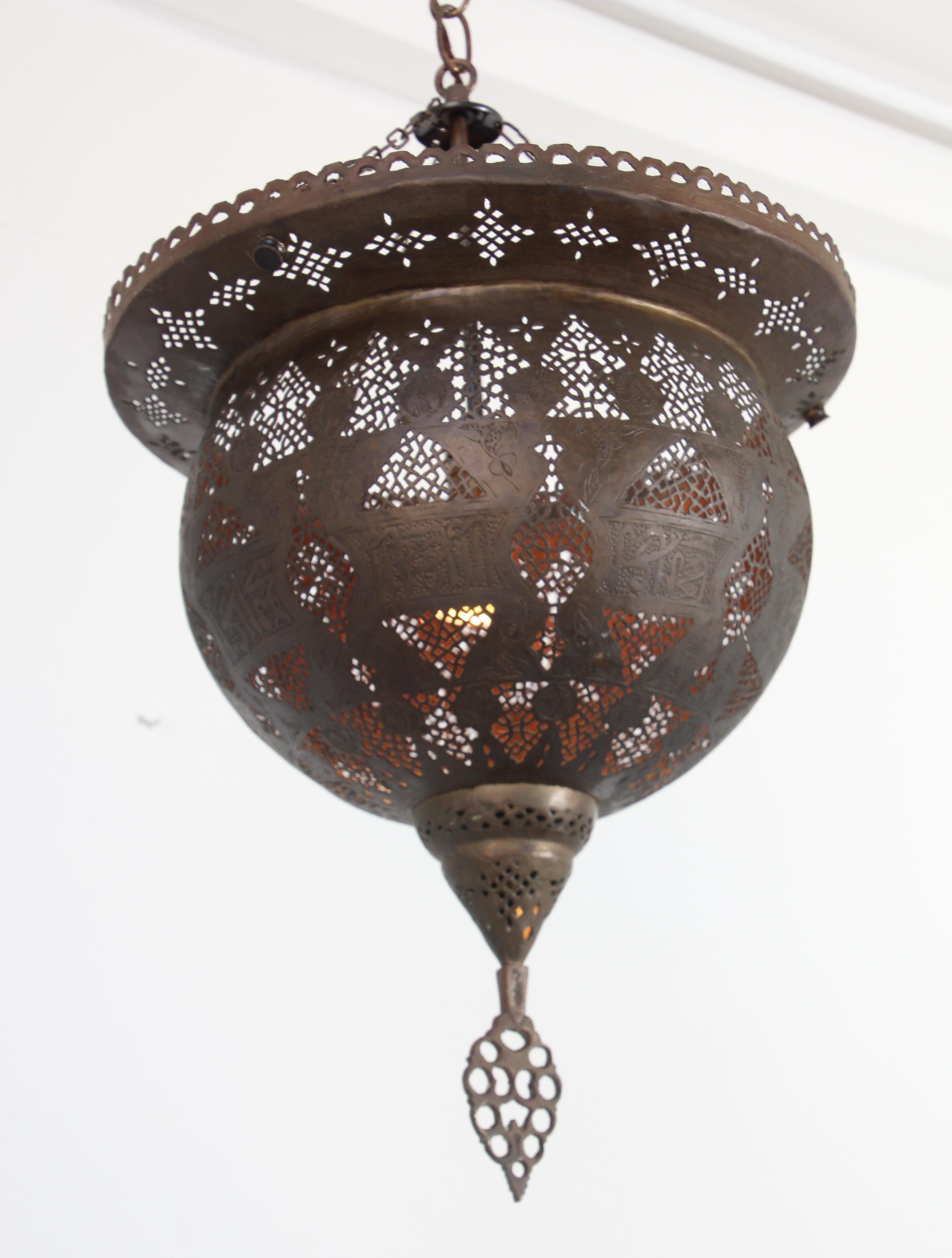Hammered Antique 19th Century Hand-Crafted Moorish Pierced Brass Turkish Chandelier For Sale