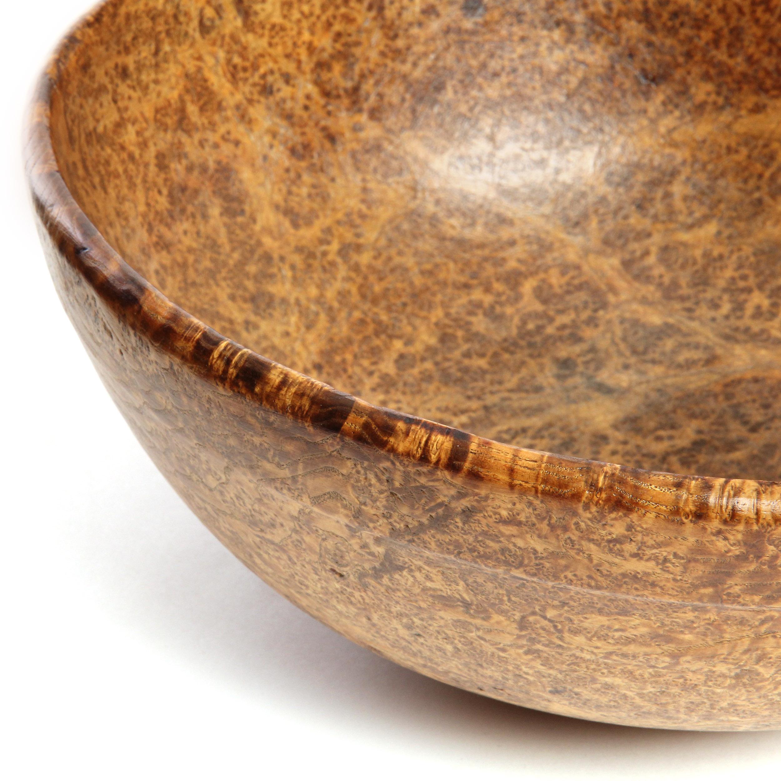 American Antique 19th Century Handmade Burled Maple Bowl For Sale