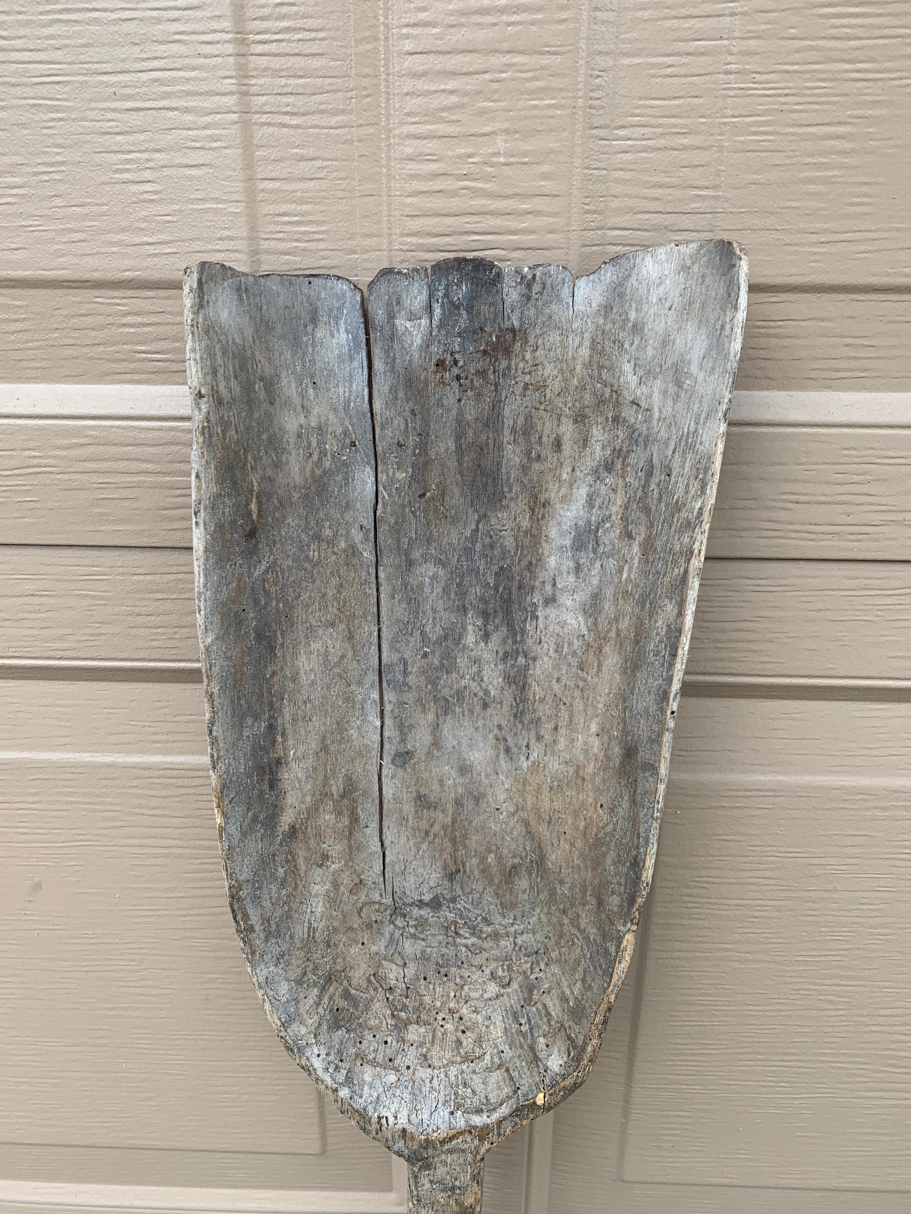 Antique 19th Century Hand Made Wooden Shovel In Good Condition For Sale In Elkhart, IN
