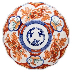 Ancienne assiette festonnée japonaise Imari du 19ème siècle