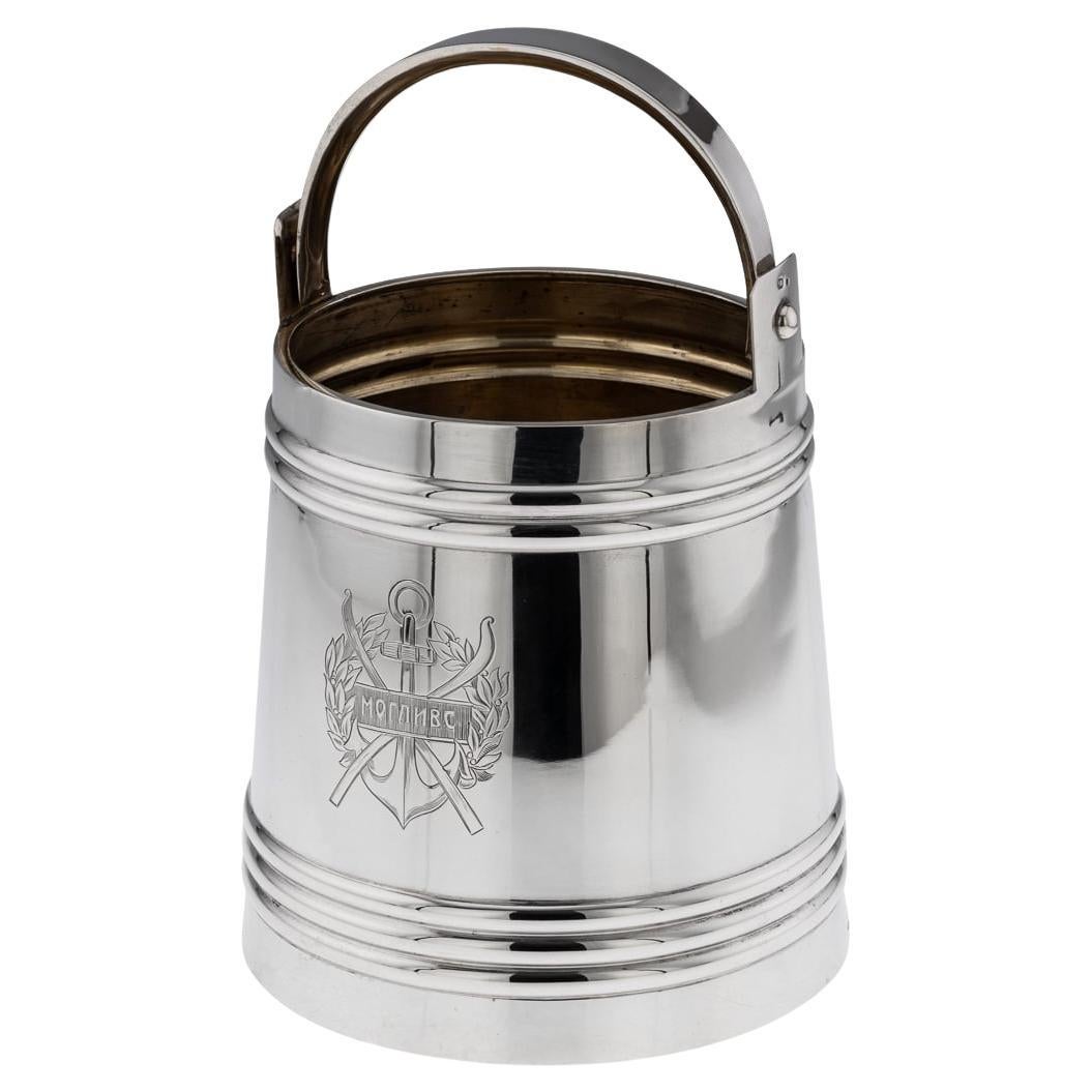 Antigua cubitera imperial rusa de plata maciza del siglo XIX para vodka c.1890