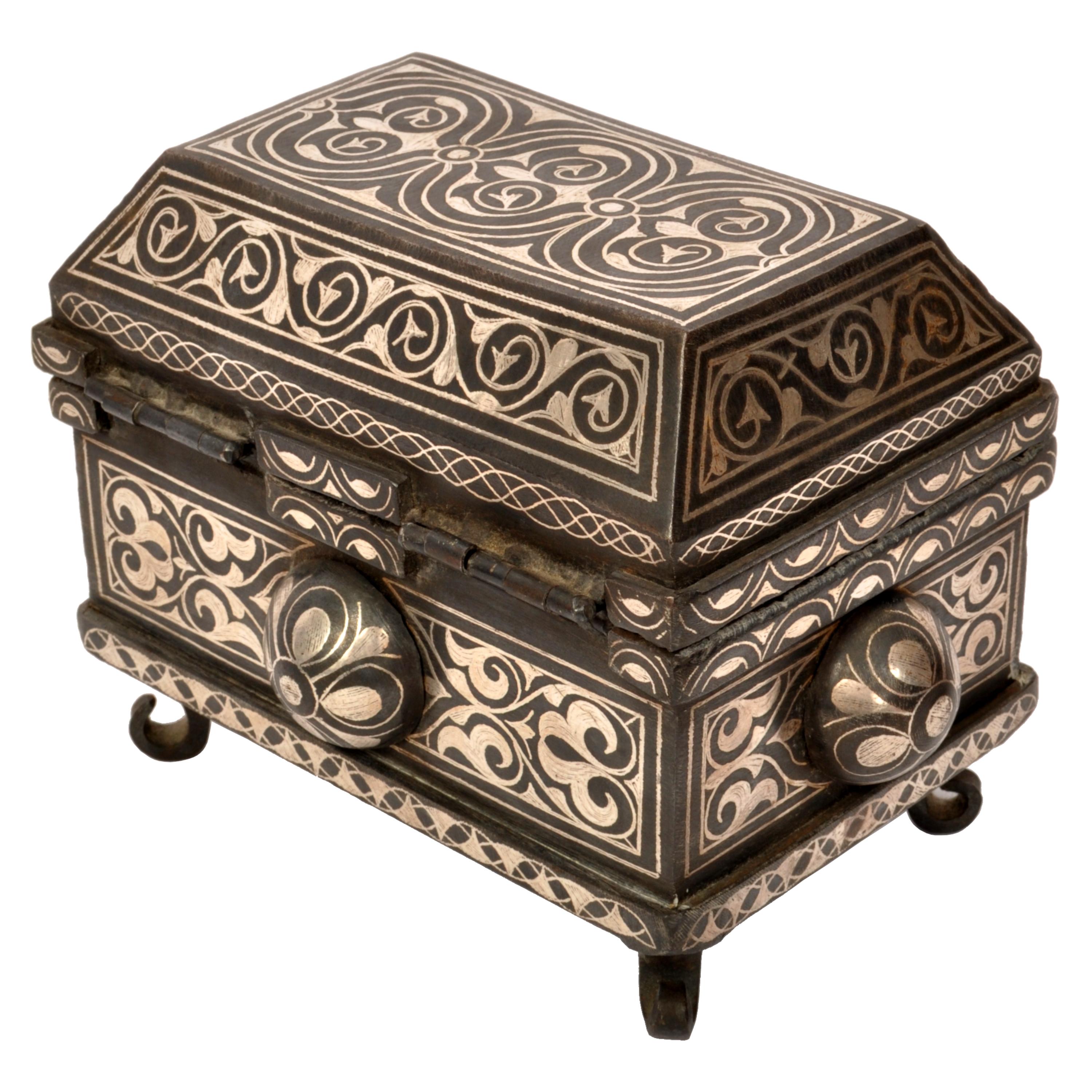 Antique 19th Century Indian Bidriware Pandan Silver & Brass Casket Jewelry Box  For Sale 1