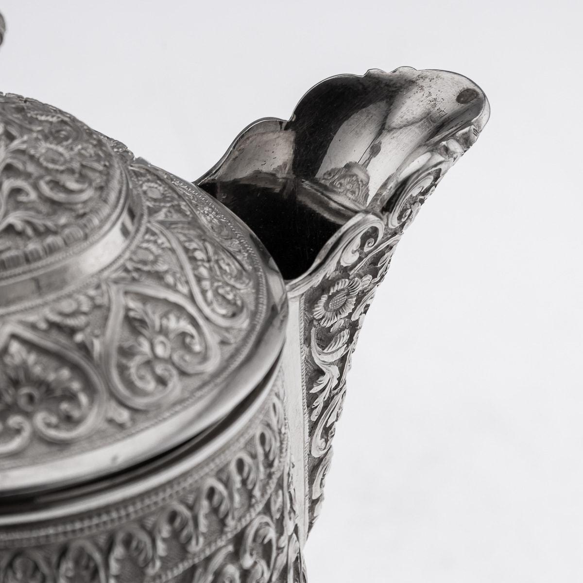 Antique 19th Century Indian Kutch Large Solid Silver Water Ewer c.1880 For Sale 7