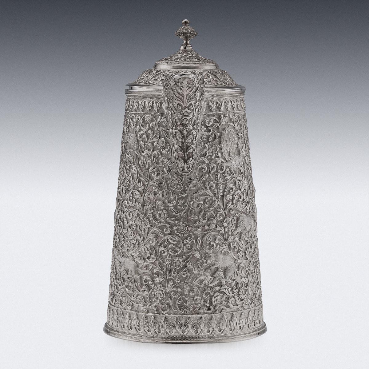 Antique 19th Century Indian Kutch Large Solid Silver Water Ewer c.1880 For Sale 1