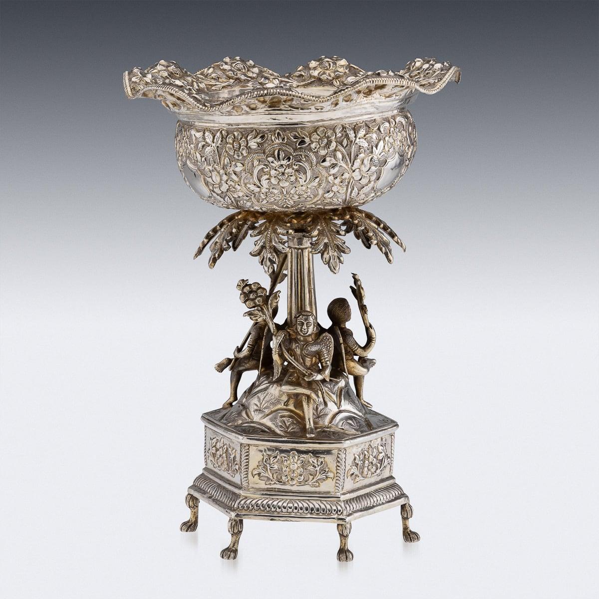 Centre de table indien ancien du 19ème siècle en argent massif, vers 1890 Bon état - En vente à Royal Tunbridge Wells, Kent