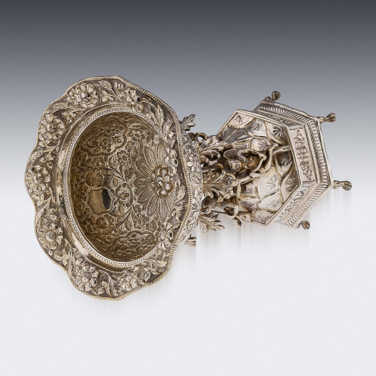 Argent Centre de table indien ancien du 19ème siècle en argent massif, vers 1890 en vente