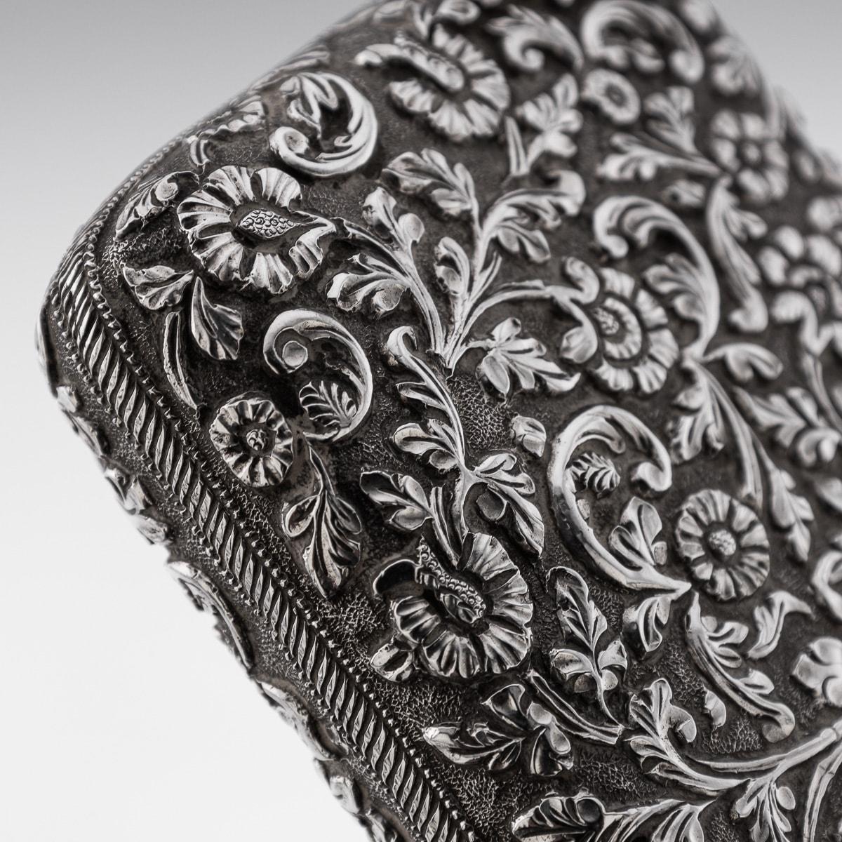 Antique 19th Century Indian Kutch Solid Silver Cigar Case c.1880 For Sale 14