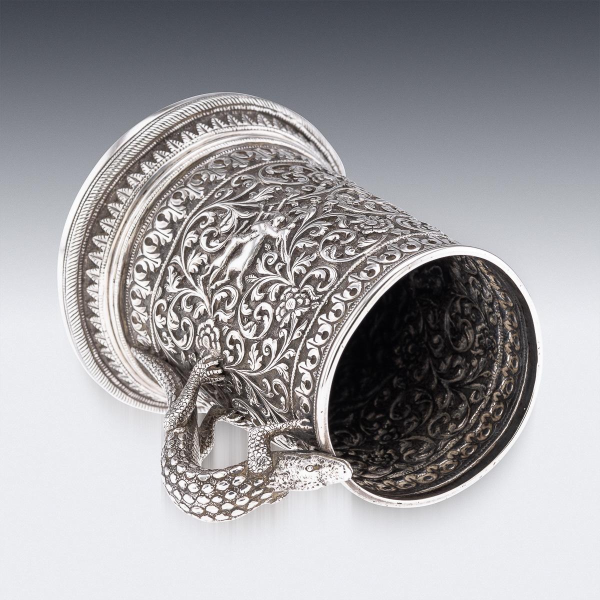 Antique 19th Century Indian Kutch Solid Silver Mug, Oomersi Mawji Bhuj c.1890 For Sale 2