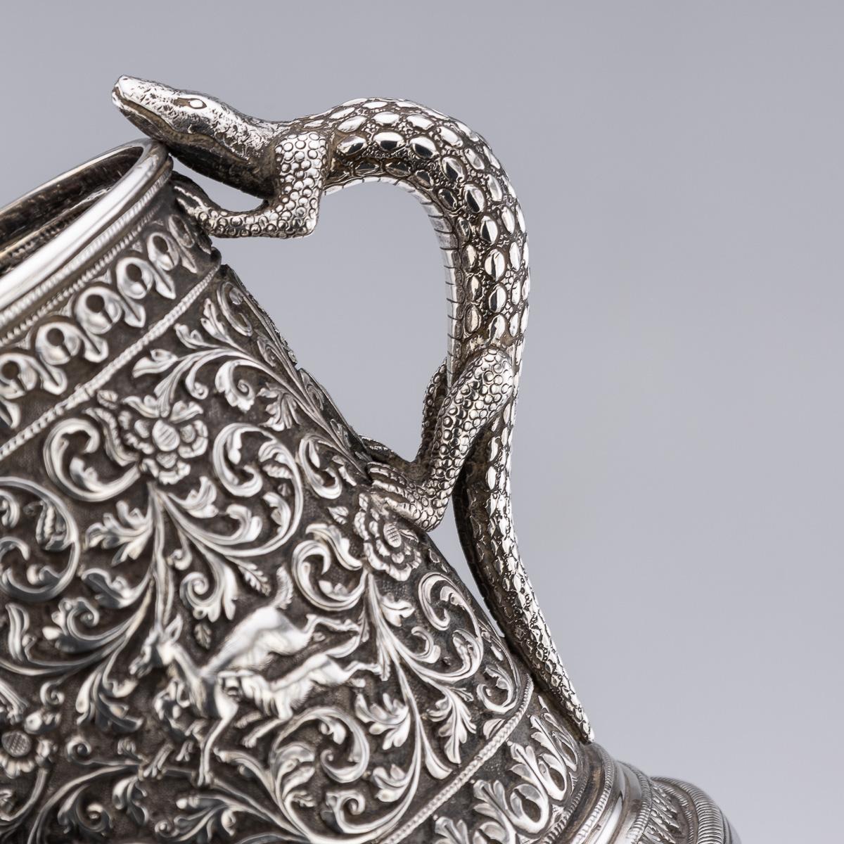 Antique 19th Century Indian Kutch Solid Silver Mug, Oomersi Mawji Bhuj c.1890 For Sale 4