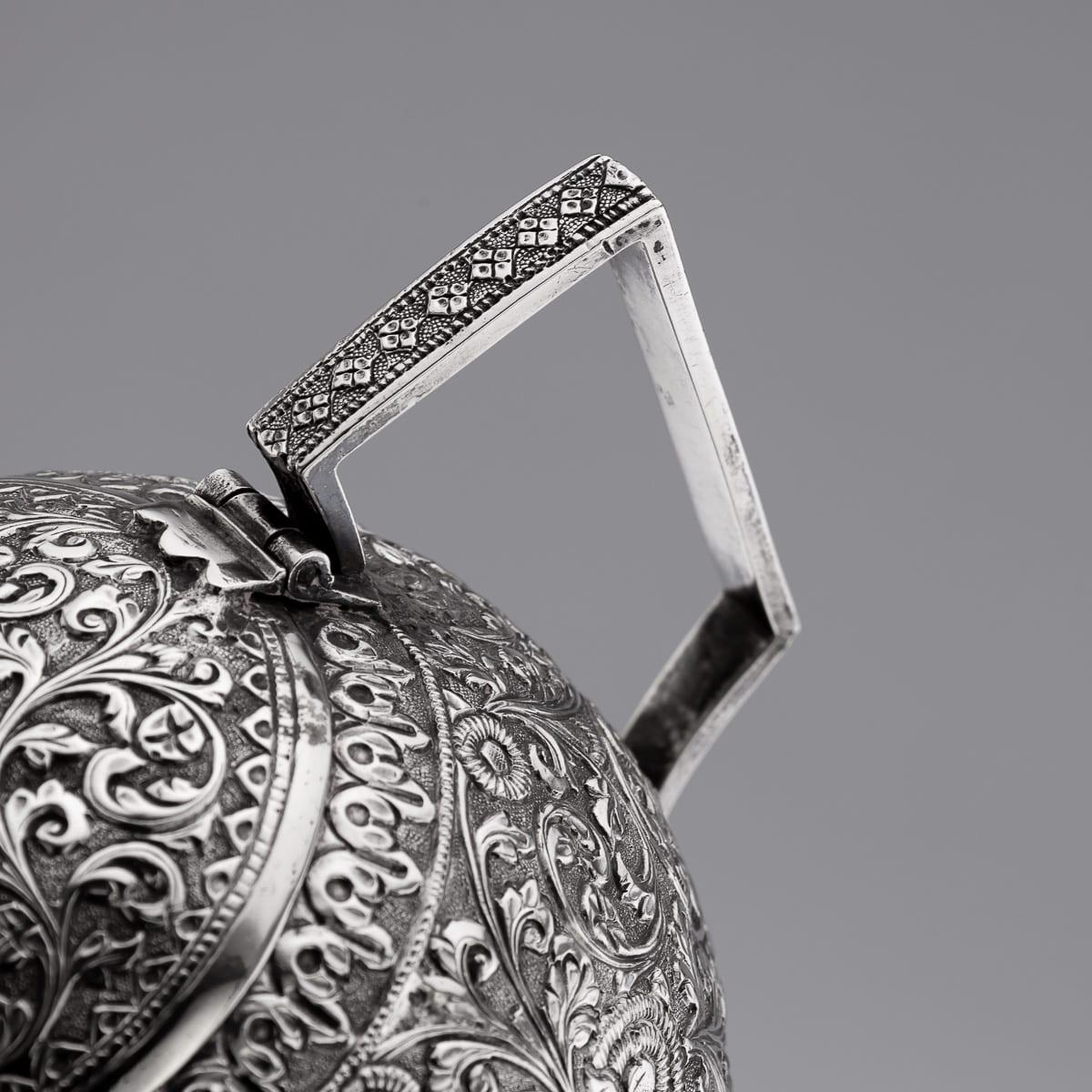 Antique 19th Century Indian Kutch Solid Silver Teapot c.1890 For Sale 6