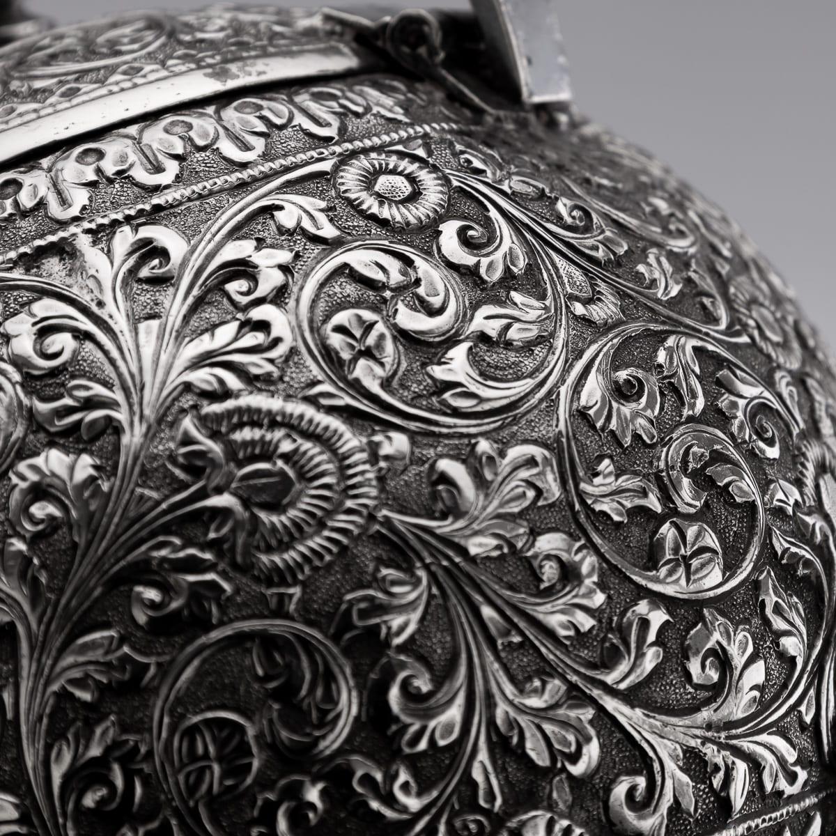 Antique 19th Century Indian Kutch Solid Silver Teapot c.1890 For Sale 11