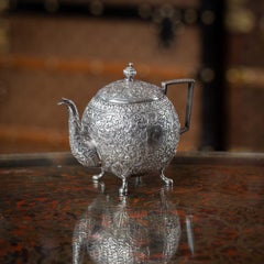 Ancienne théière en argent massif du 19e siècle de l'Inde Kutch, c.1890