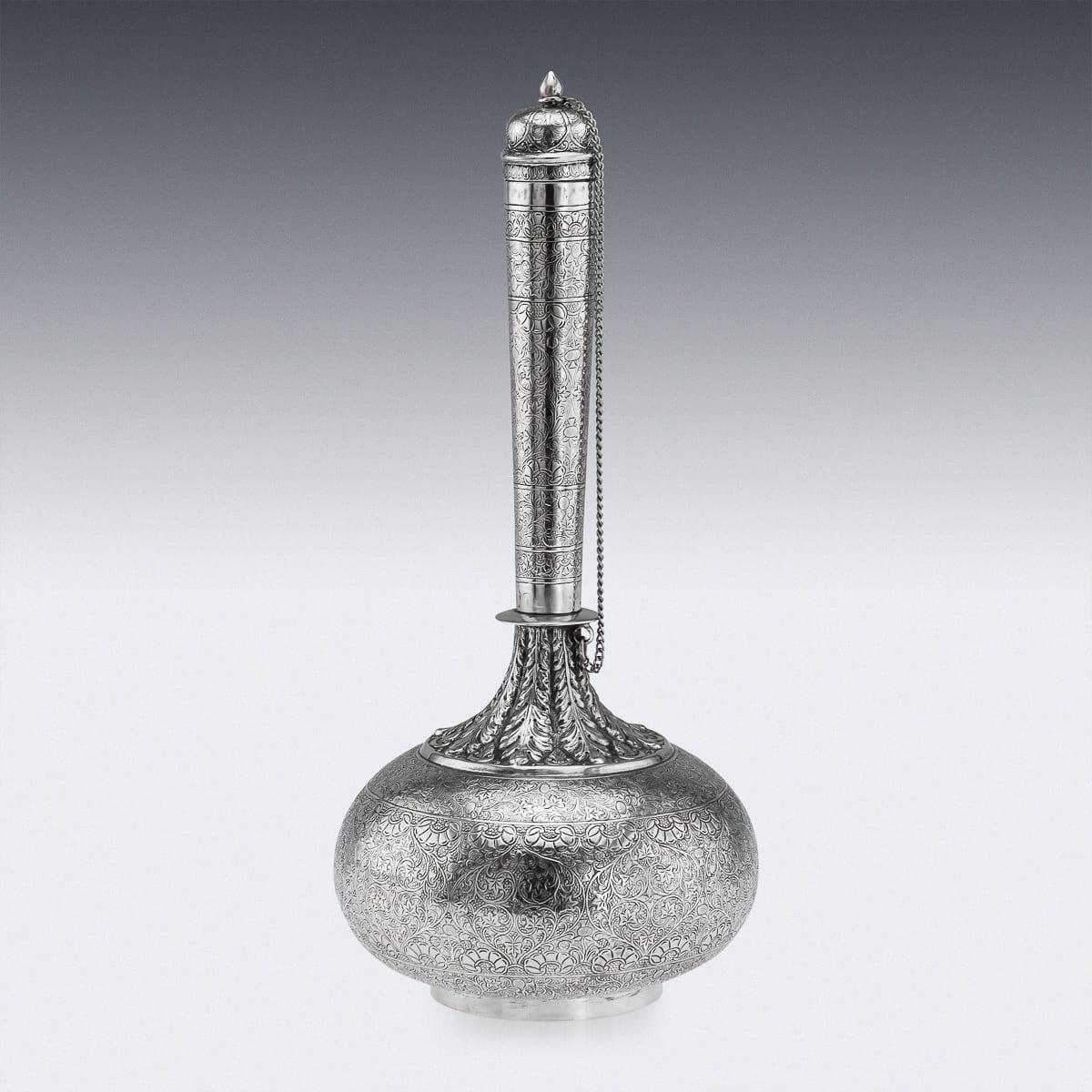 Antigua botella de agua Surahi de plata maciza india del siglo XIX, Lucknow c.1870 Otro en venta