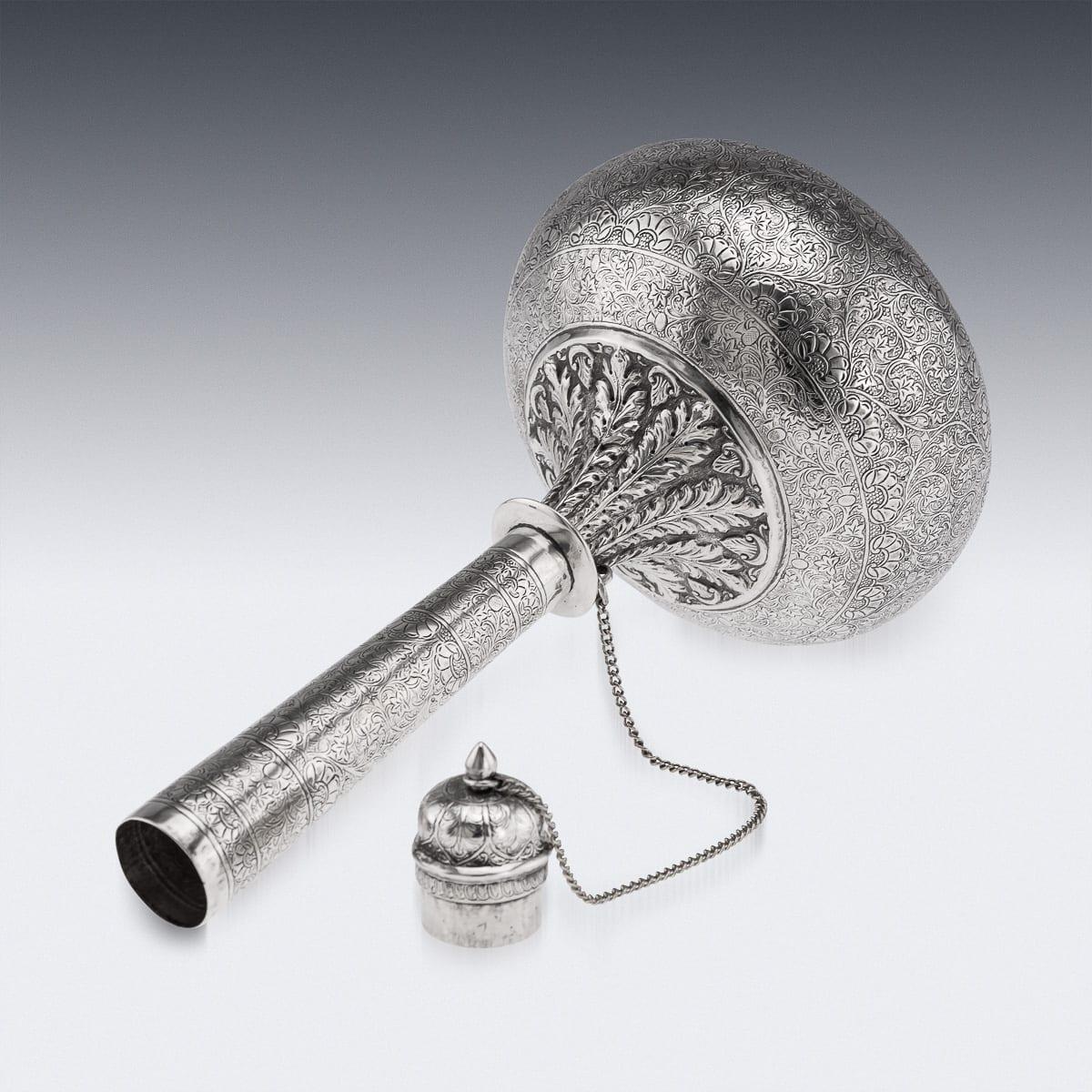 Antigua botella de agua Surahi de plata maciza india del siglo XIX, Lucknow c.1870 Silver en venta