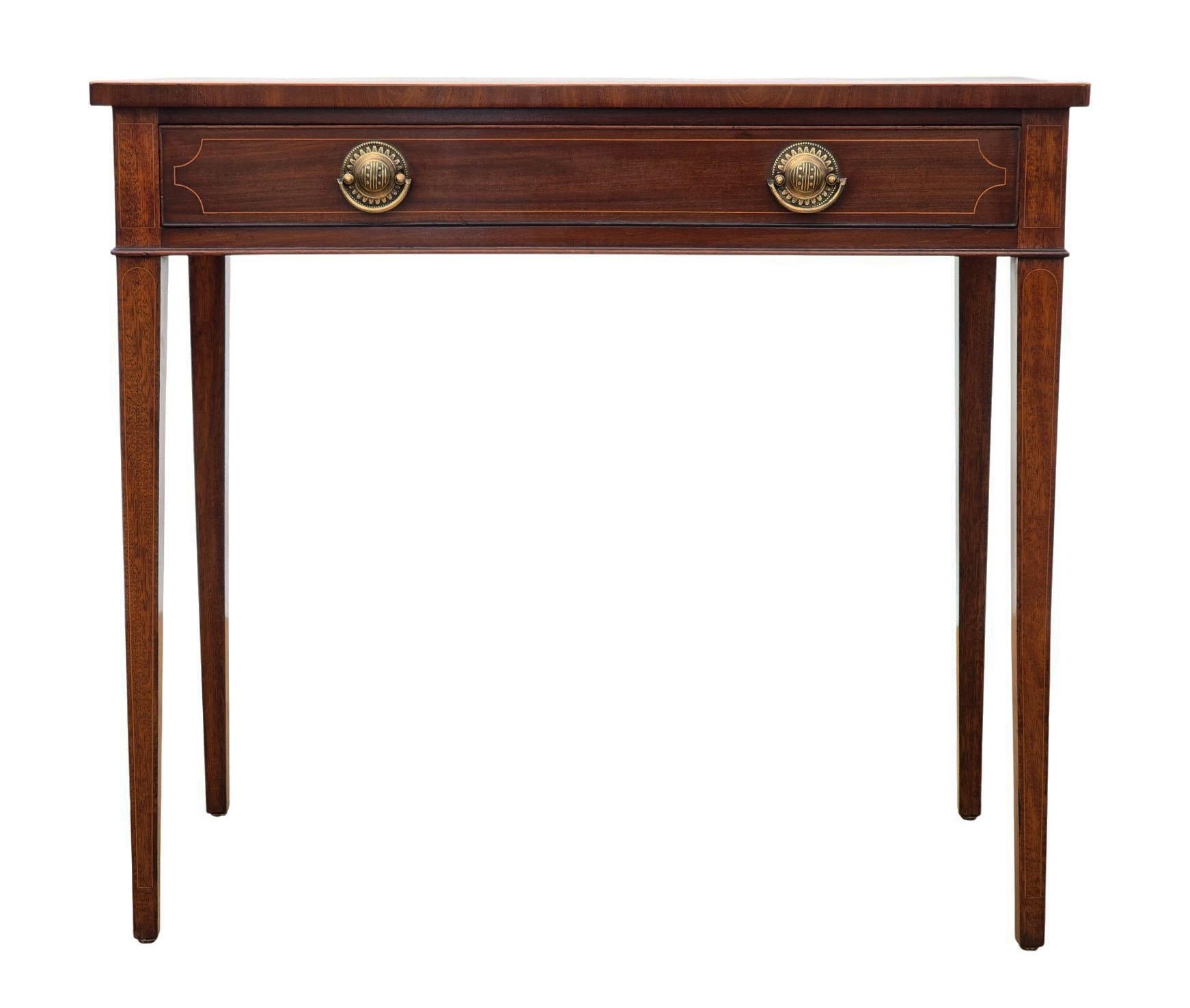 Britannique Ancienne table à écrire, coiffeuse ou bureau en acajou marqueté du 19e siècle en vente