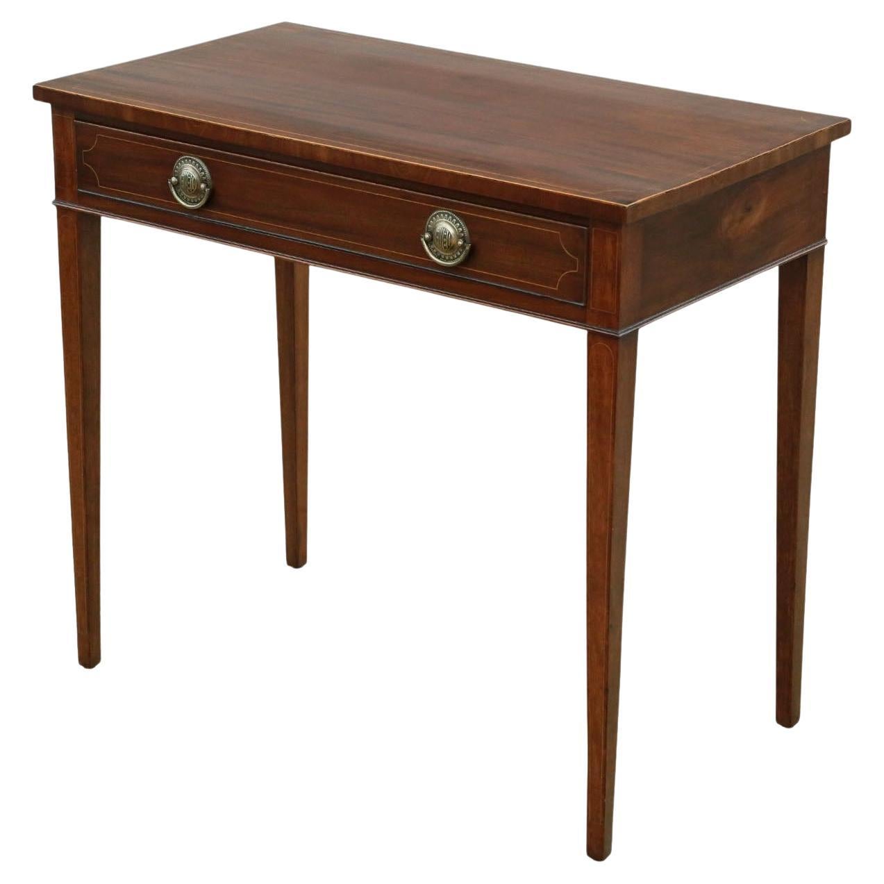 Ancienne table à écrire, coiffeuse ou bureau en acajou marqueté du 19e siècle