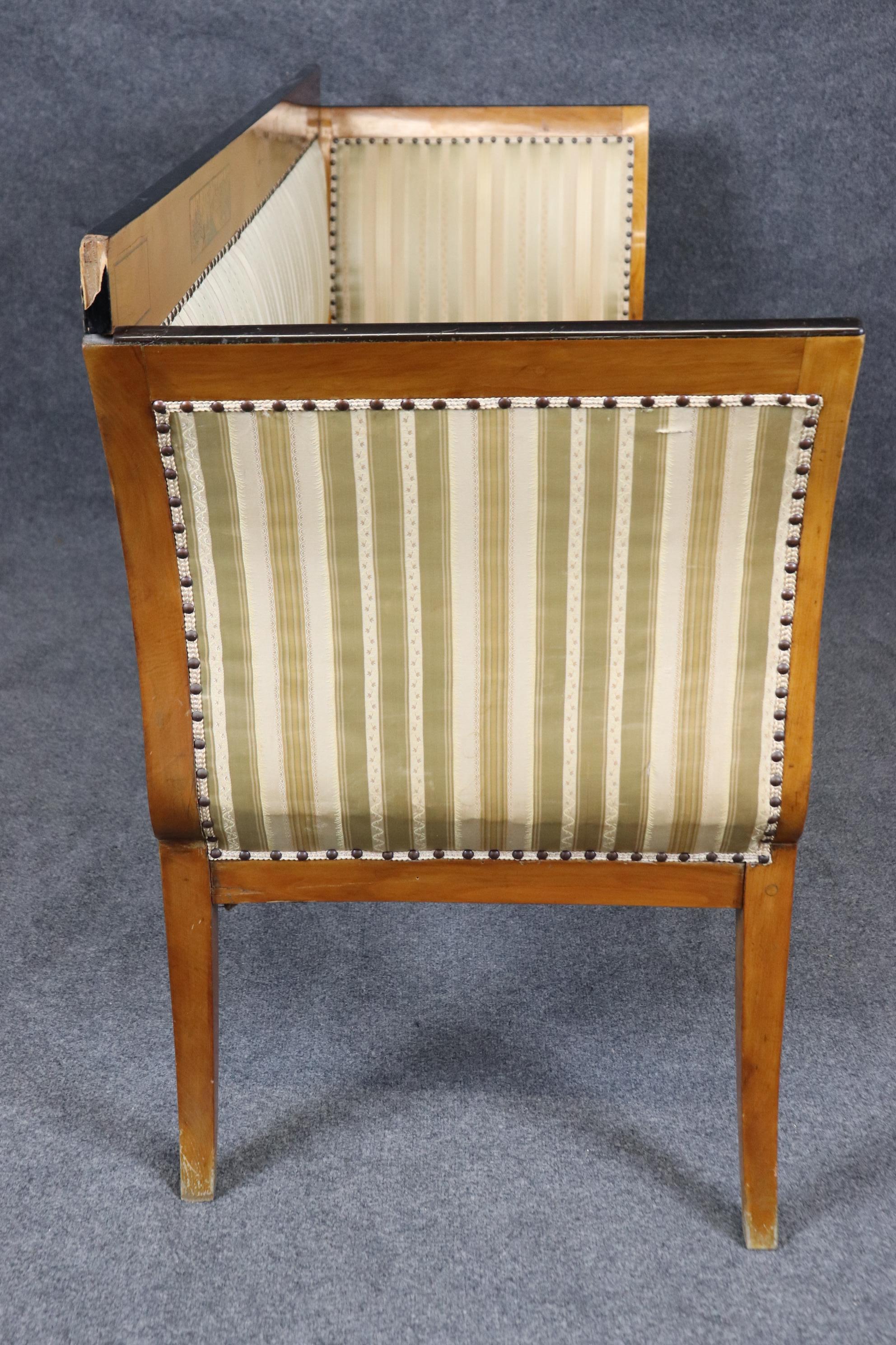 Mid-19th Century Antique 19th Century Inlaid Walnut Mixed Woods Continental Biedermeier Settee